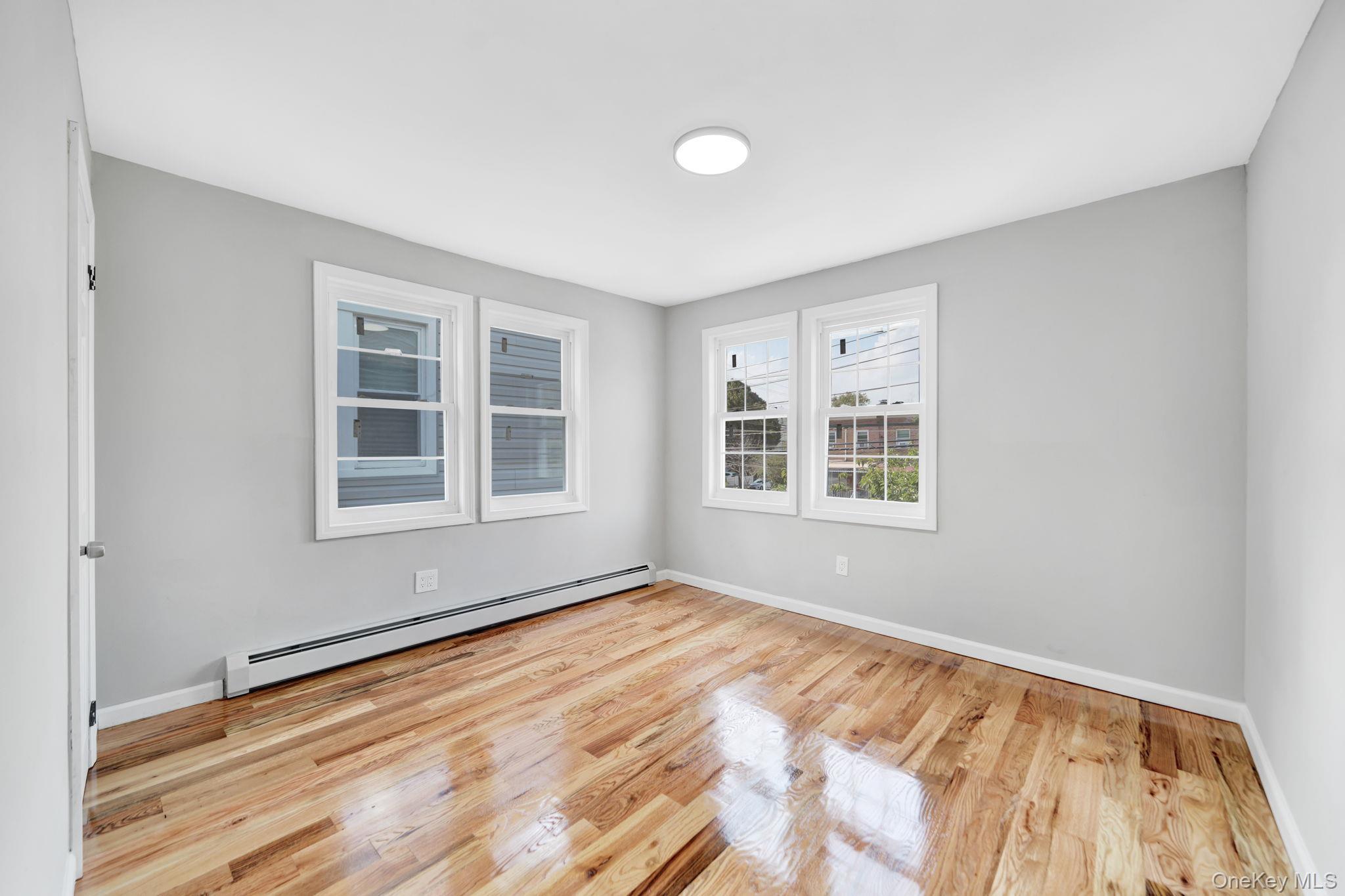 Single Family La Salle Avenue Bronx, NY 10461, MLS-1036894-14
