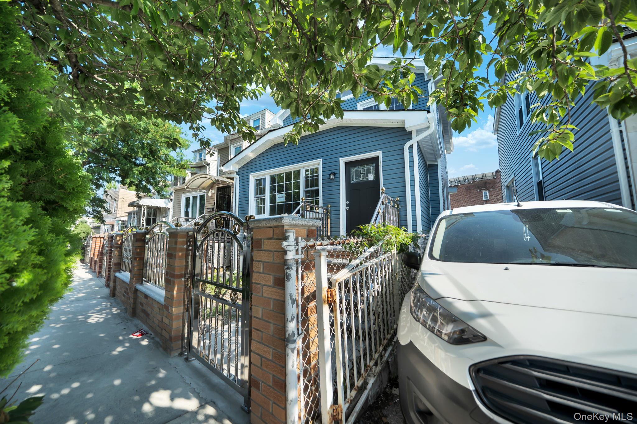 Single Family La Salle Avenue Bronx, NY 10461, MLS-1036894-3