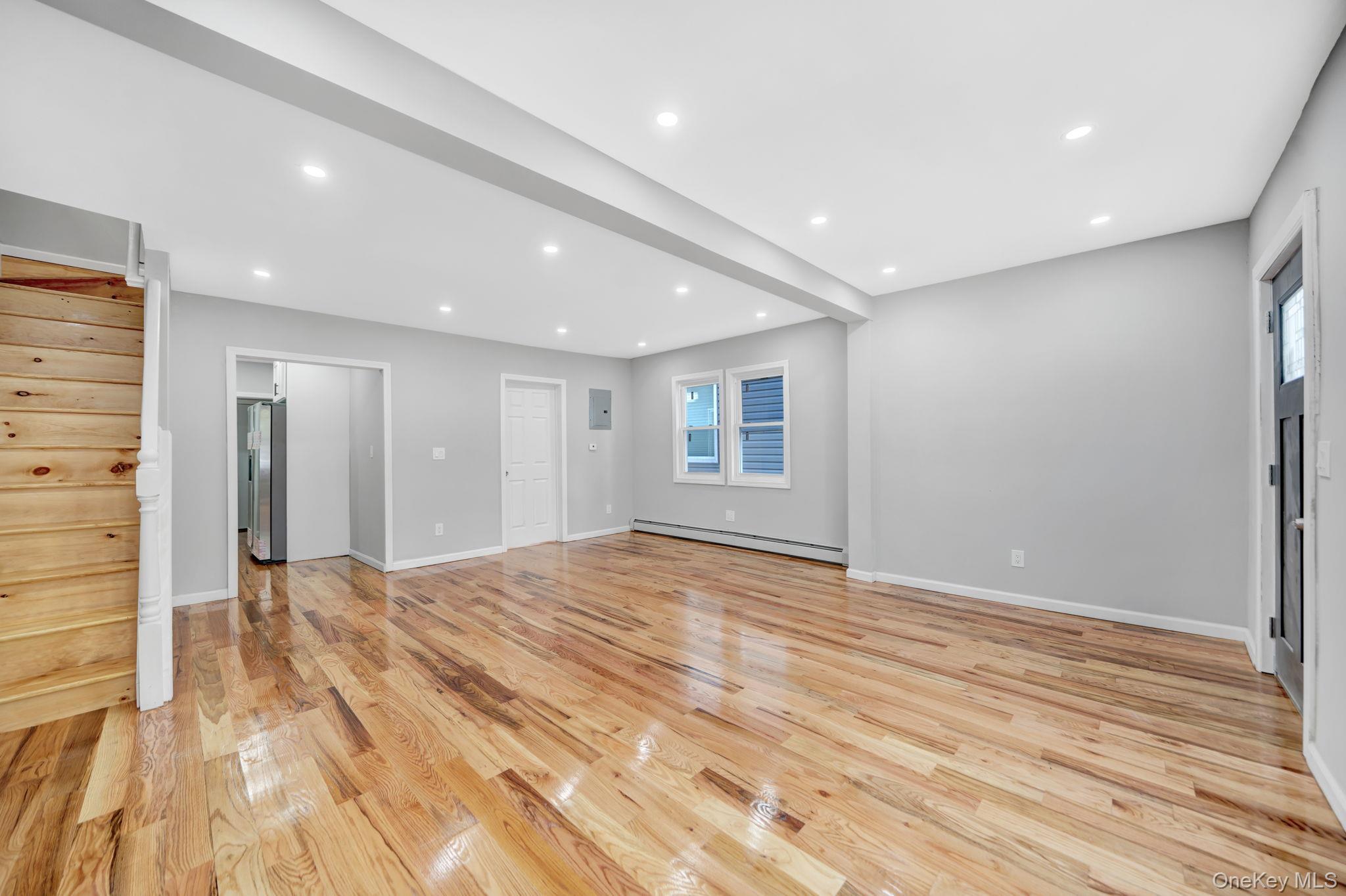 Single Family La Salle Avenue Bronx, NY 10461, MLS-1036894-6