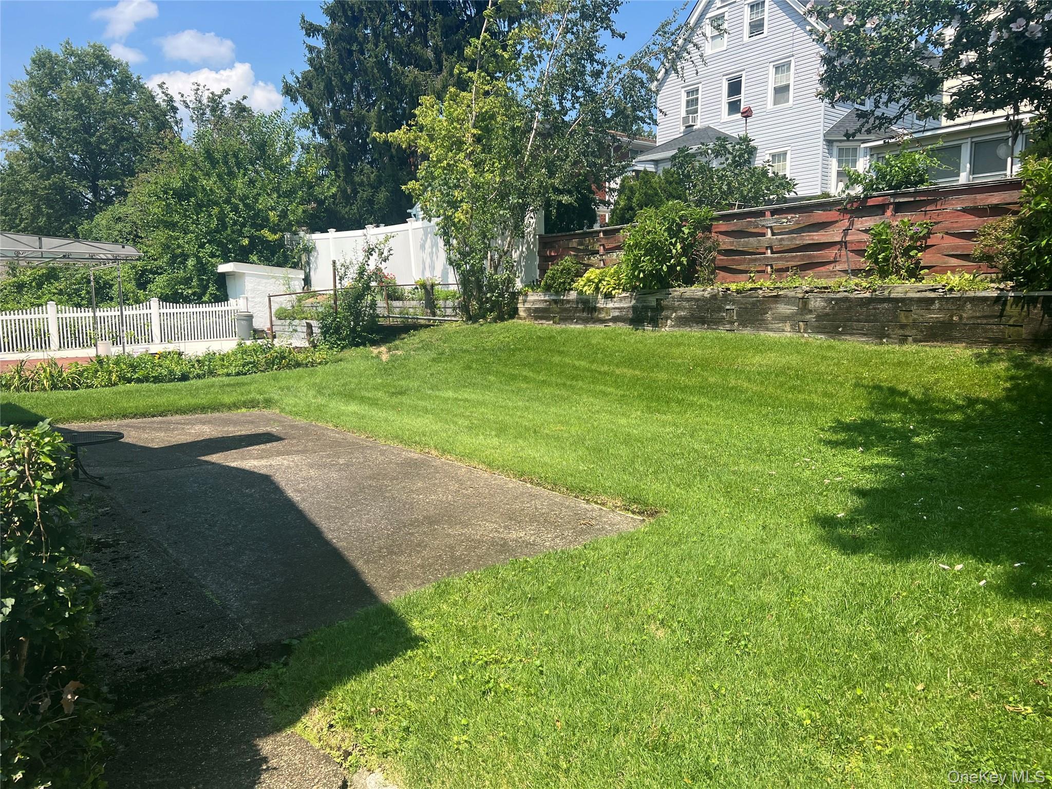 Single Family 248th Street  Queens, NY 11363, MLS-1036899-19