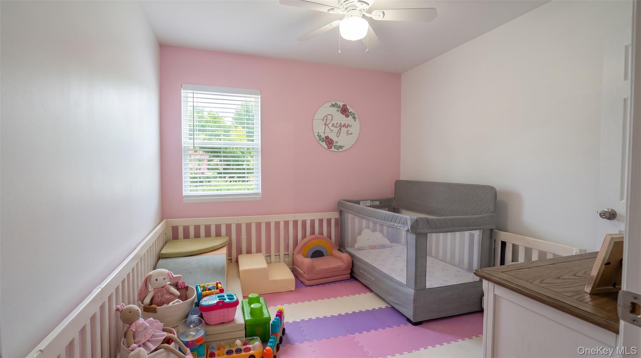 Single Family Huntington Road  Suffolk County, NY 11789, MLS-1036901-13