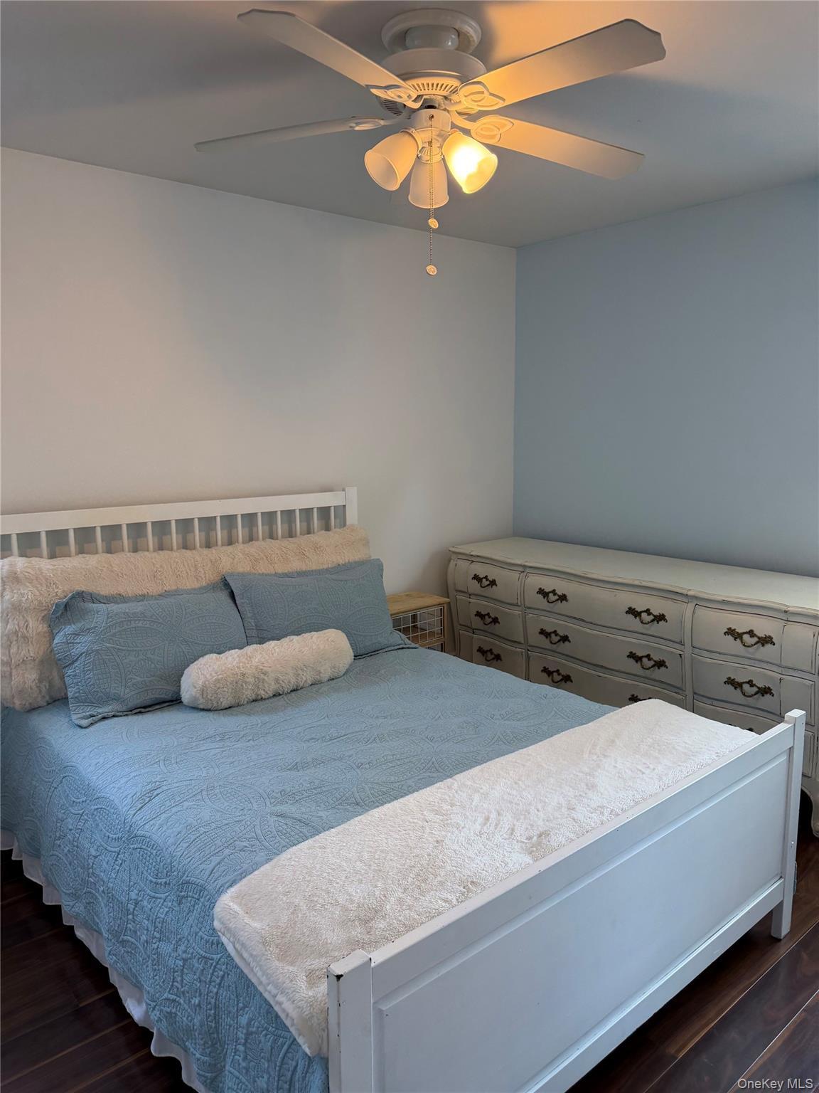 Single Family Huntington Road  Suffolk County, NY 11789, MLS-1036901-14