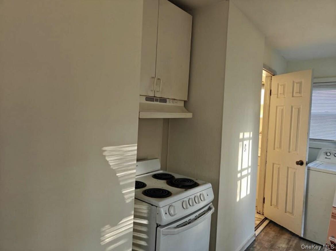 Single Family Magnolia Drive Suffolk County, NY 11951, MLS-1036907-9