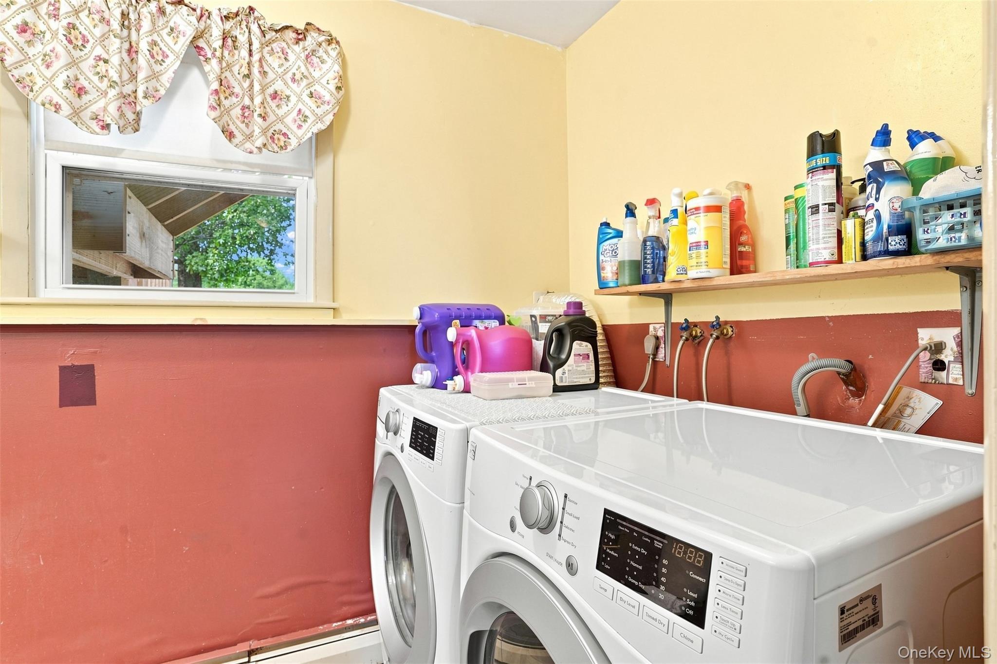 Single Family Cromwell Drive  Dutchess County, NY 12603, MLS-1036909-25