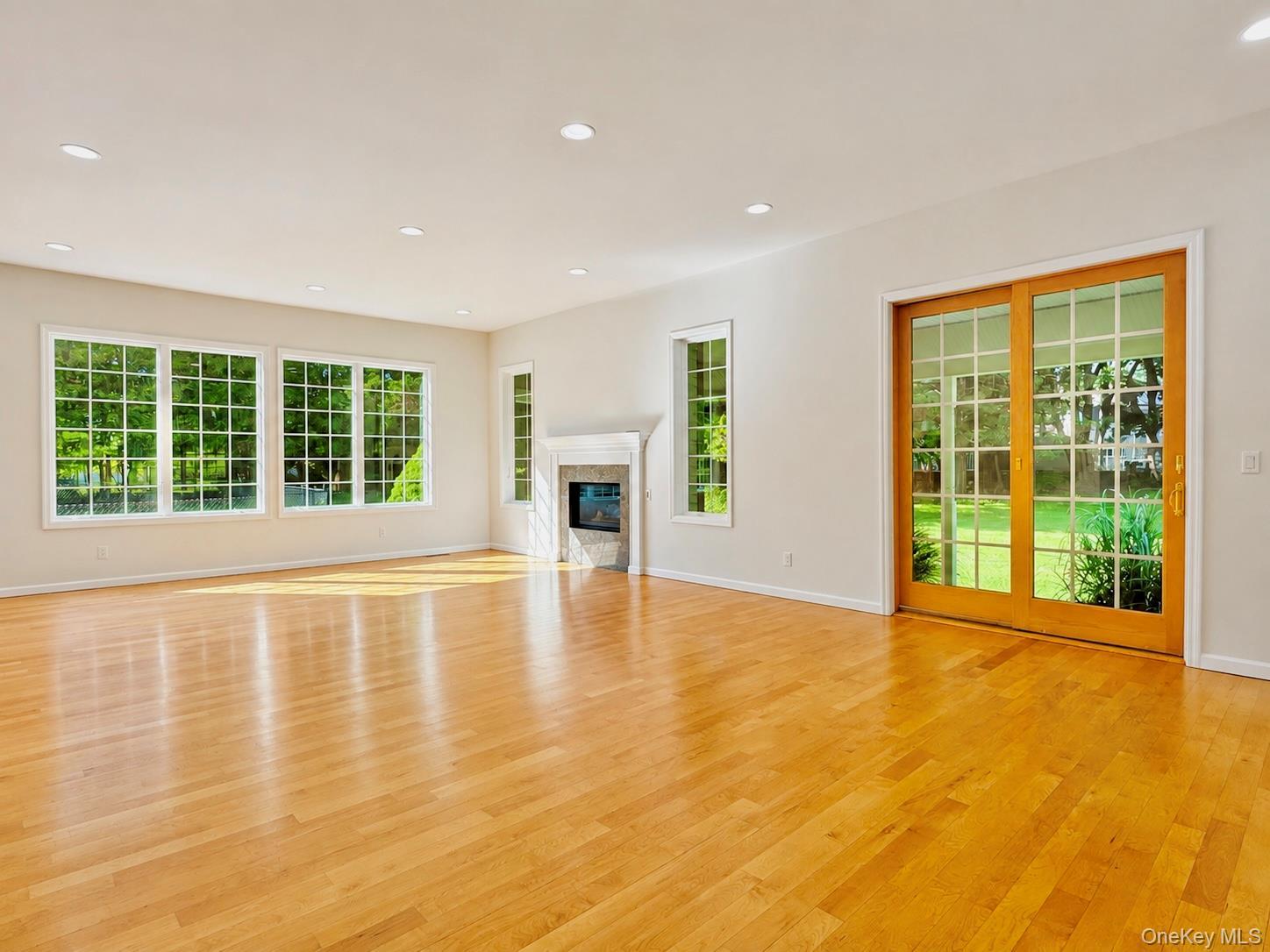 Single Family Shore Road Suffolk County, NY 11766, MLS-1036915-10