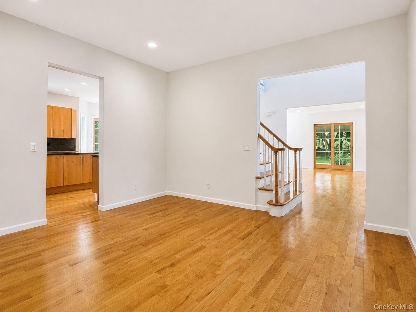 Single Family Shore Road Suffolk County, NY 11766, MLS-1036915-15