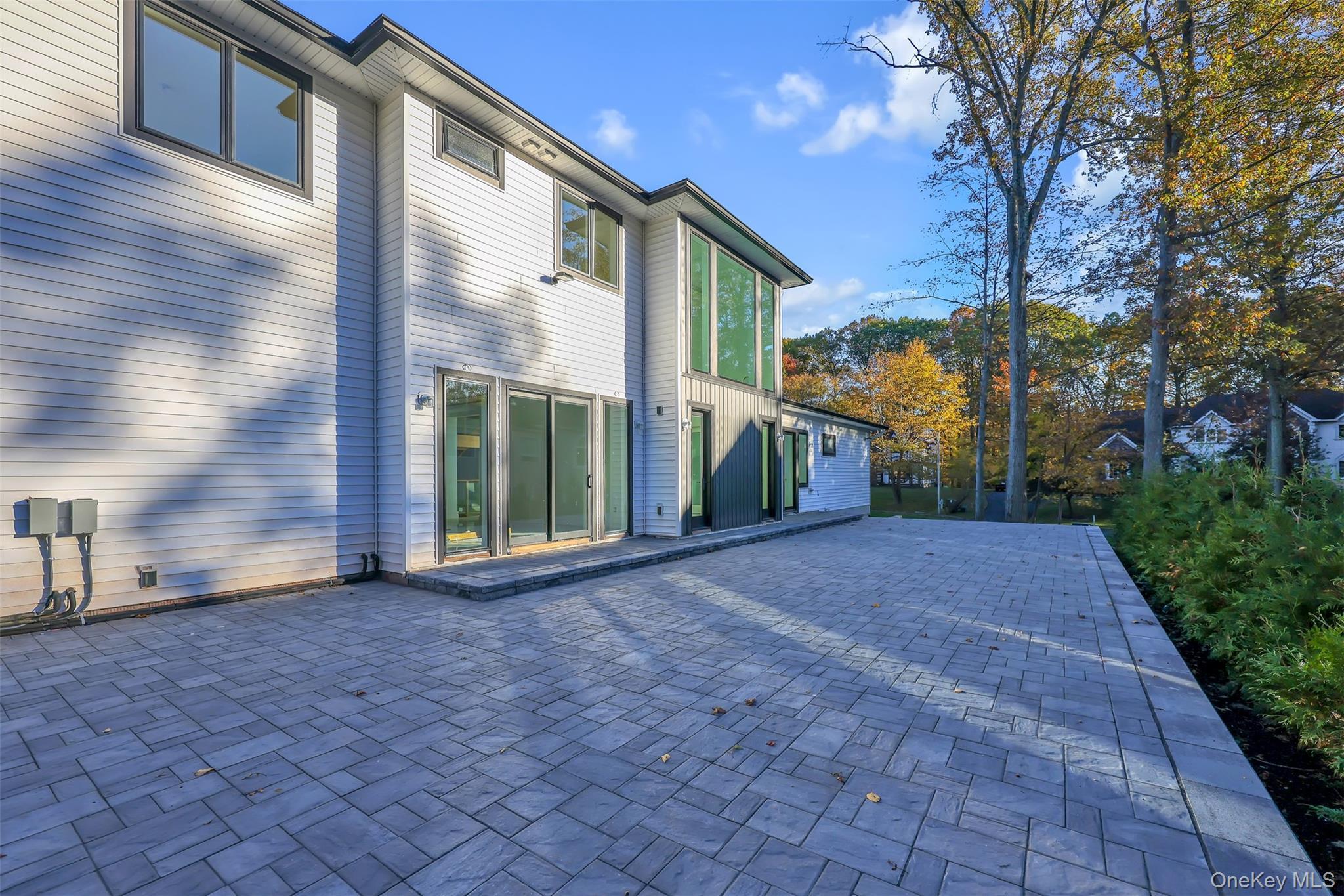 Single Family Wallenberg Circle  Rockland County, NY 10952, MLS-1036924-38