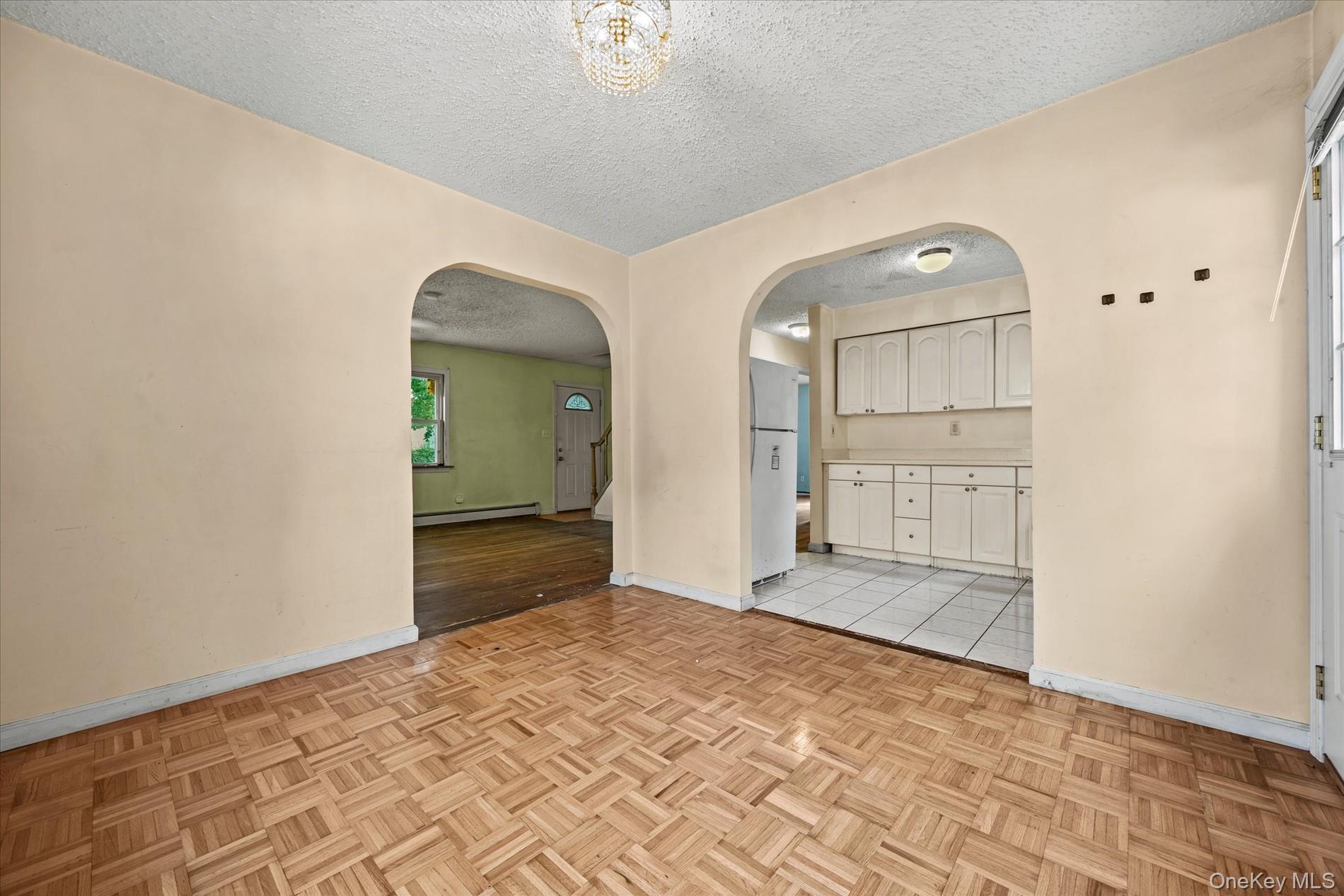 Single Family Broadway Nassau County, NY 11590, MLS-1036927-10