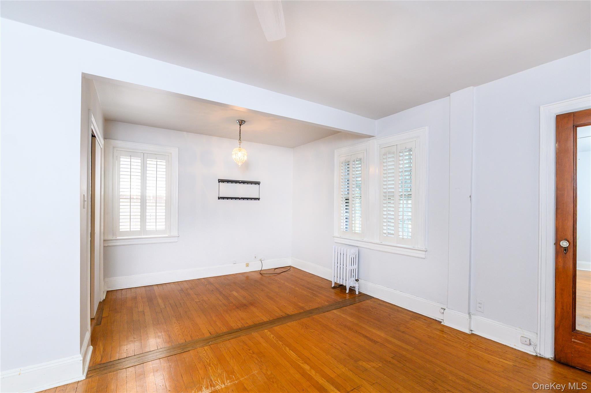 Single Family 167 Street Queens, NY 11358, MLS-1036934-12