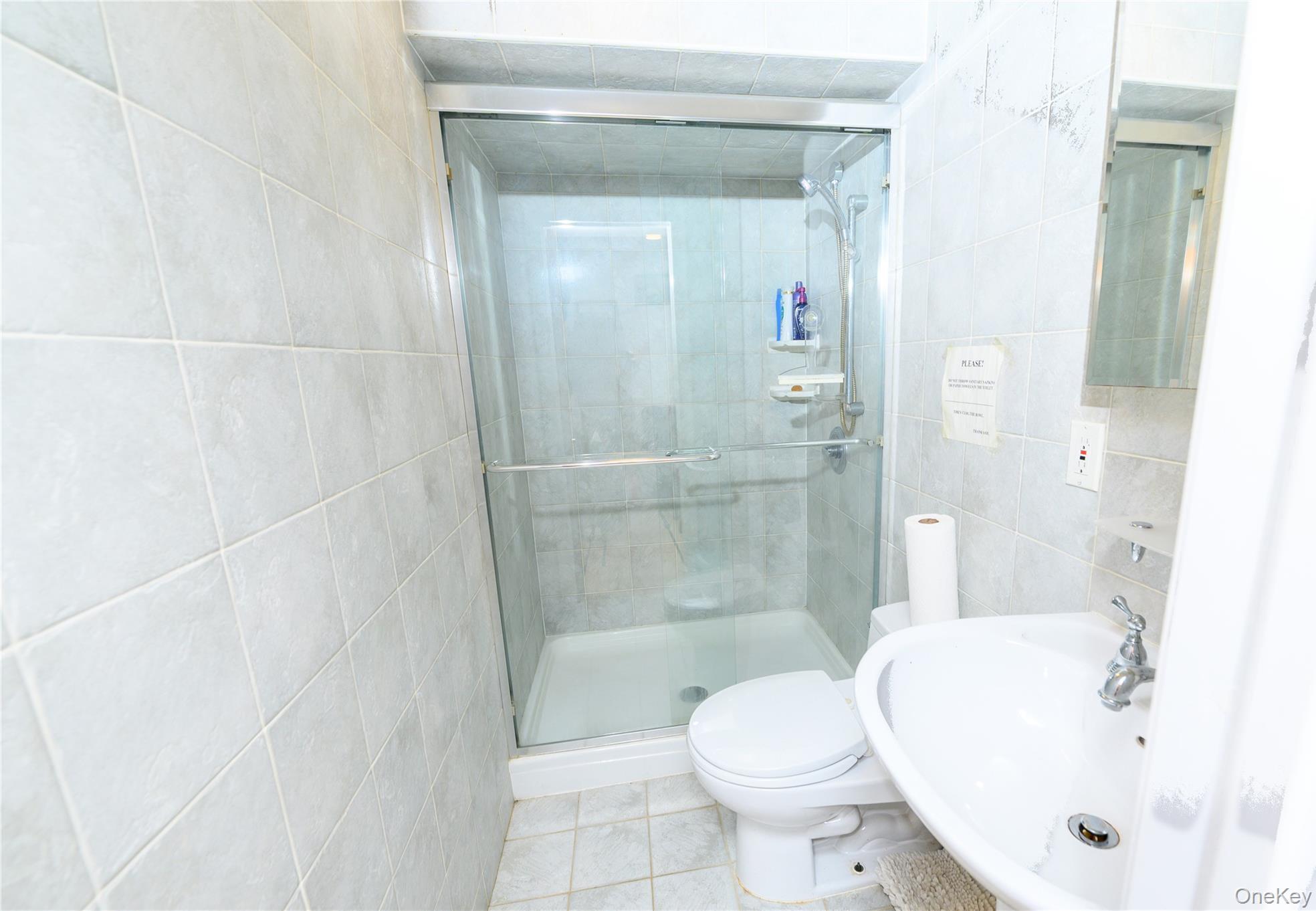 Single Family 167 Street Queens, NY 11358, MLS-1036934-20