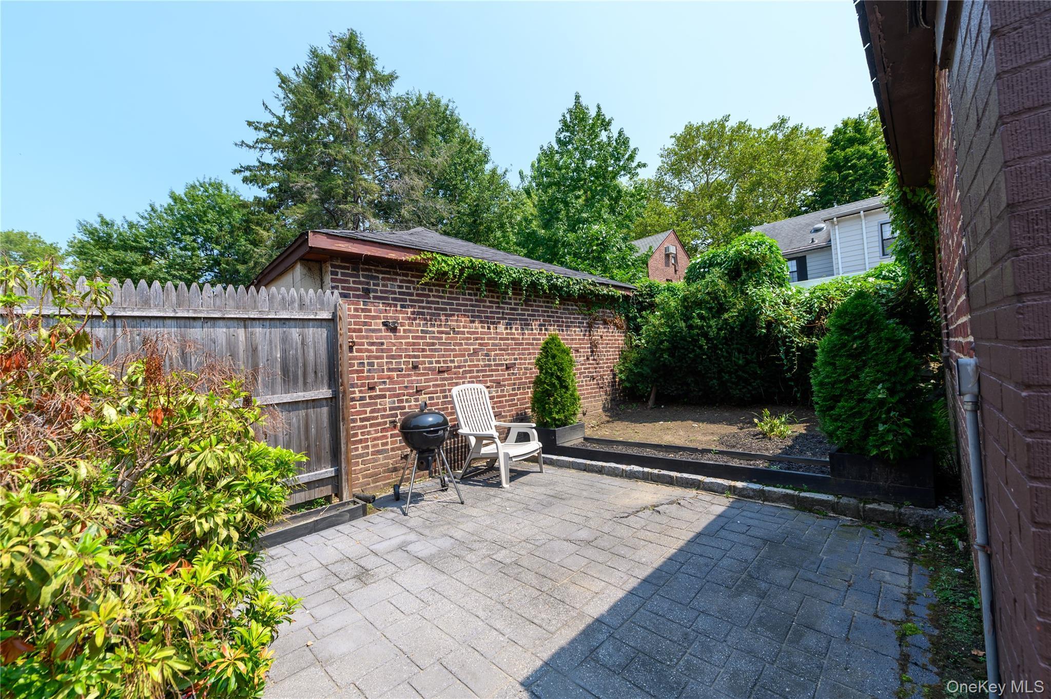 Single Family 167 Street Queens, NY 11358, MLS-1036934-24