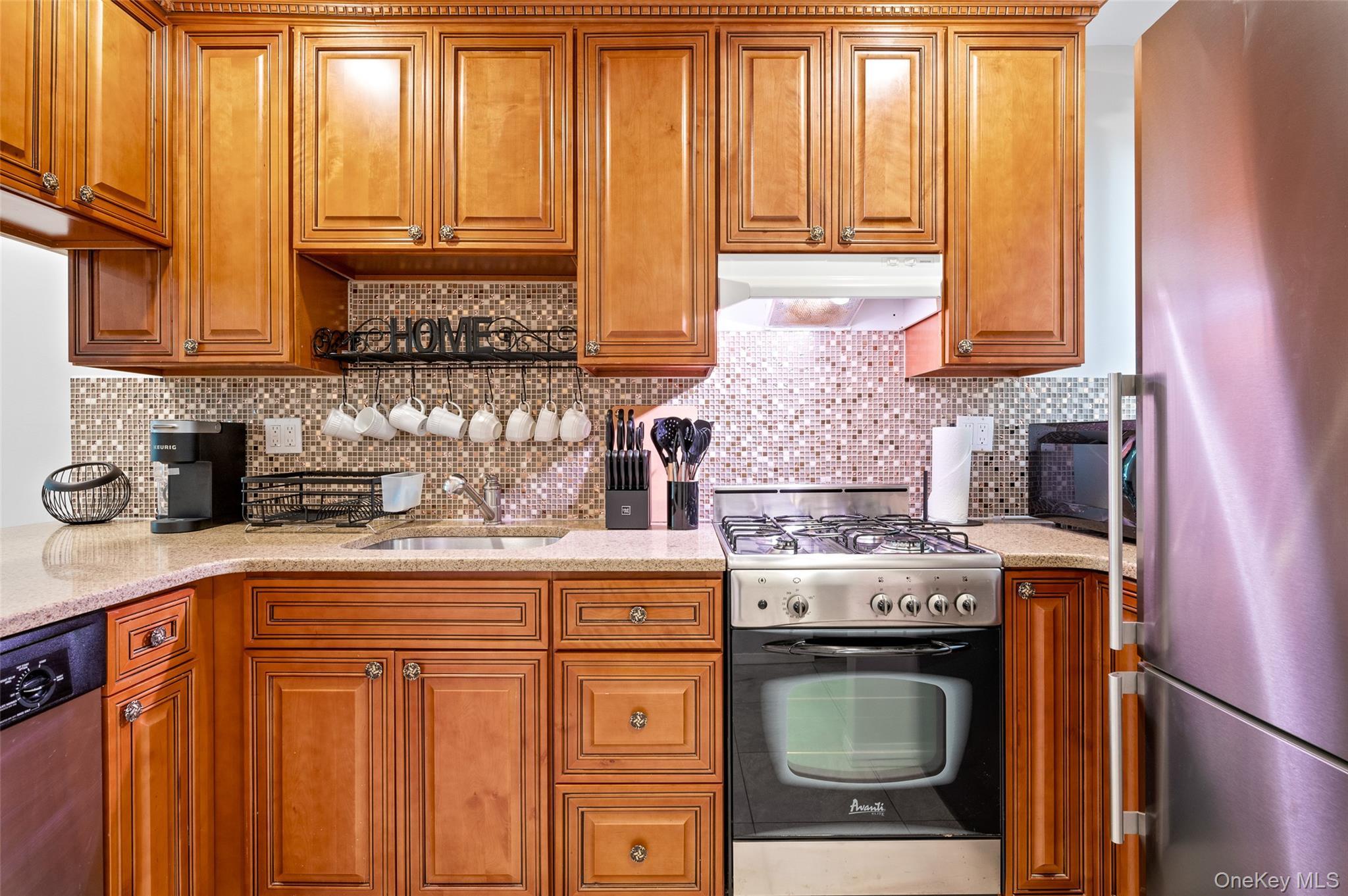 Single Family Canoe Place Suffolk County, NY 11946, MLS-1036951-3