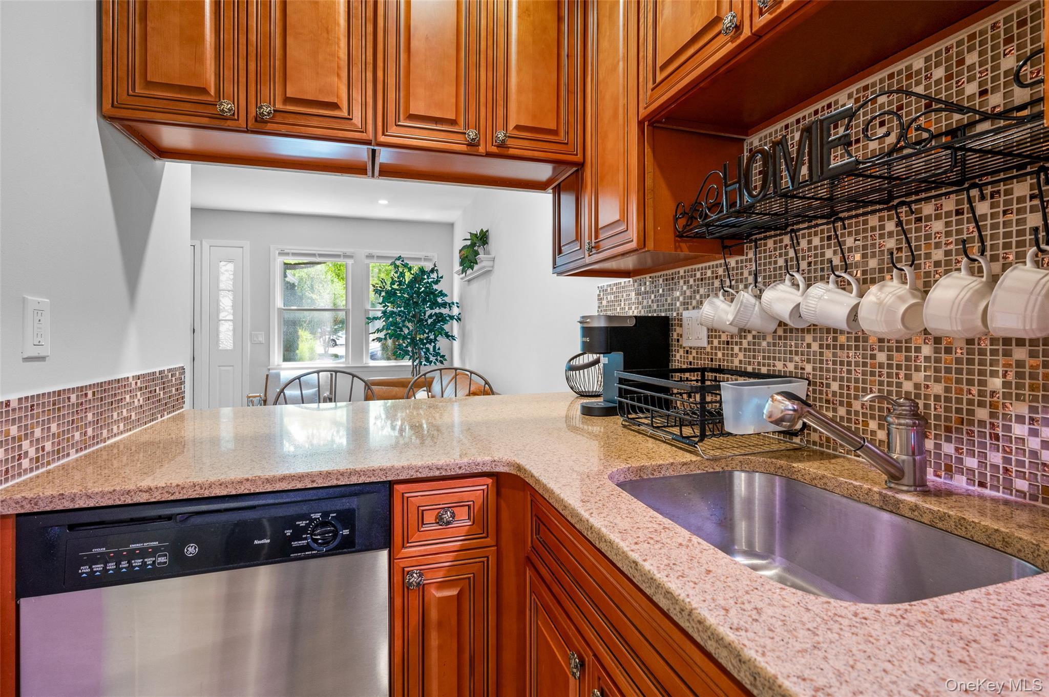 Single Family Canoe Place Suffolk County, NY 11946, MLS-1036951-6