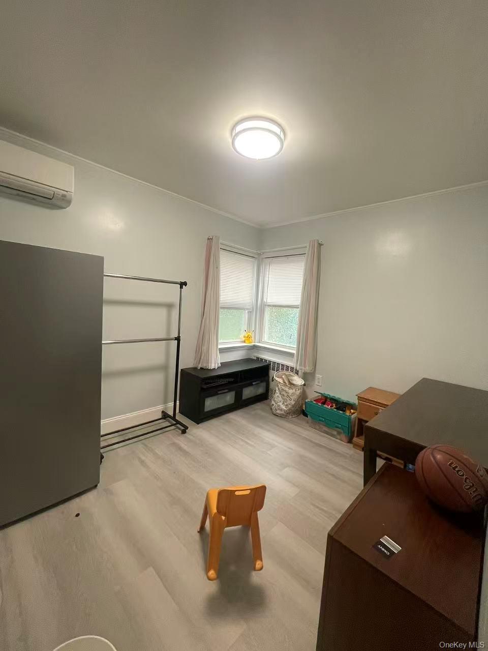Single Family 190th Street Queens, NY 11365, MLS-1036954-3