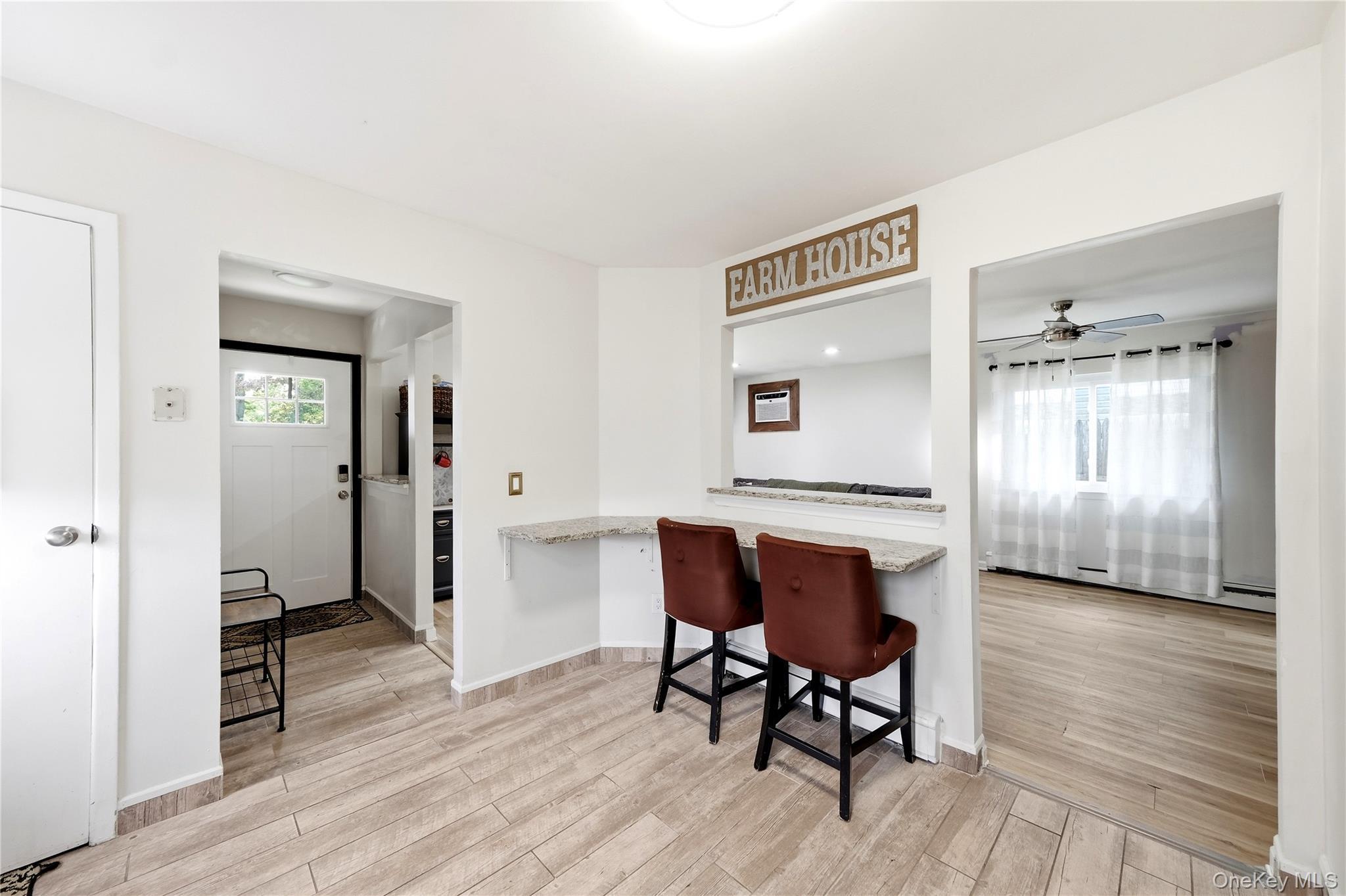Single Family Roberts Street Suffolk County, NY 11950, MLS-1036960-10