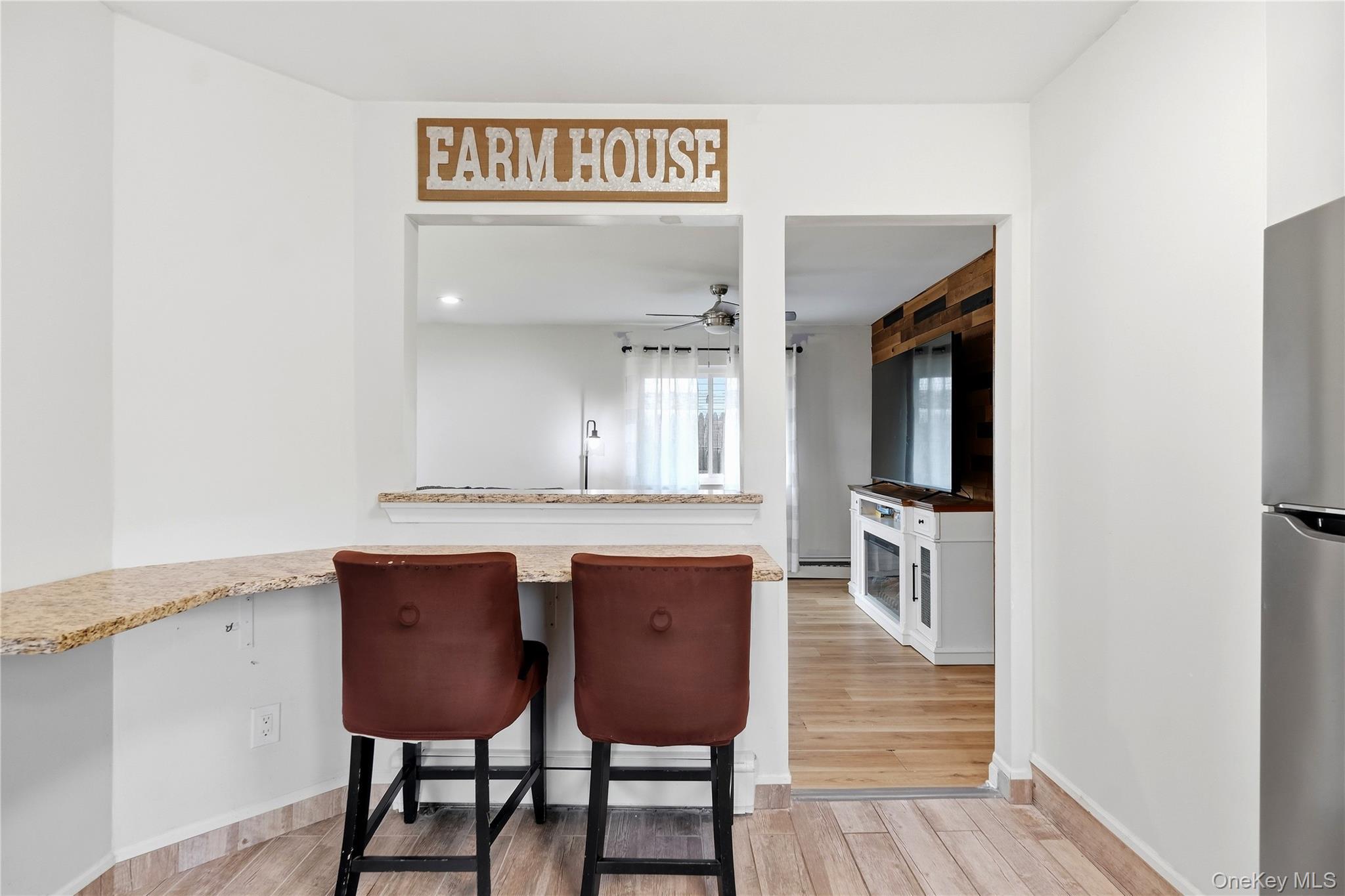 Single Family Roberts Street Suffolk County, NY 11950, MLS-1036960-11