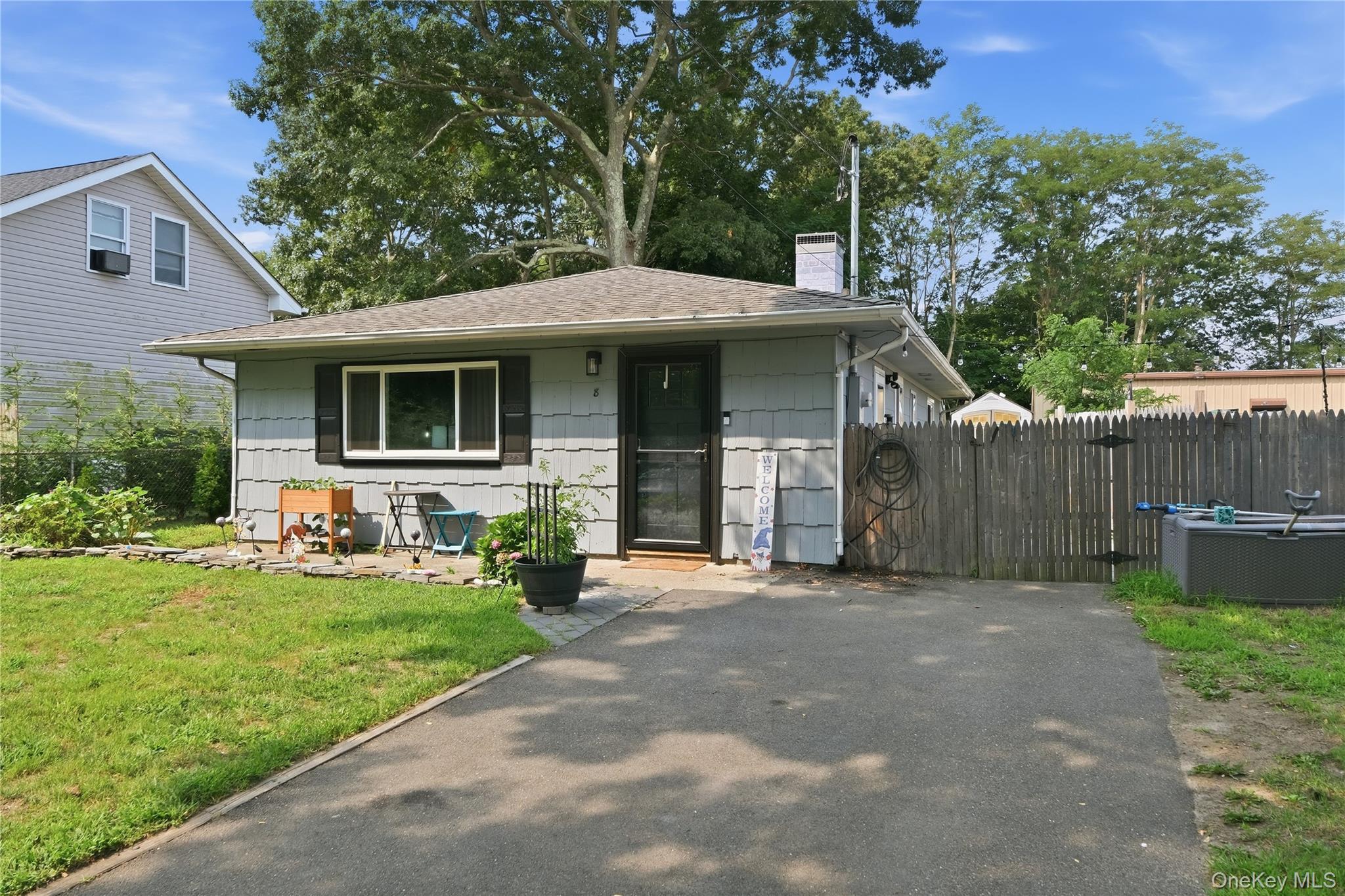 Single Family Roberts Street Suffolk County, NY 11950, MLS-1036960-2