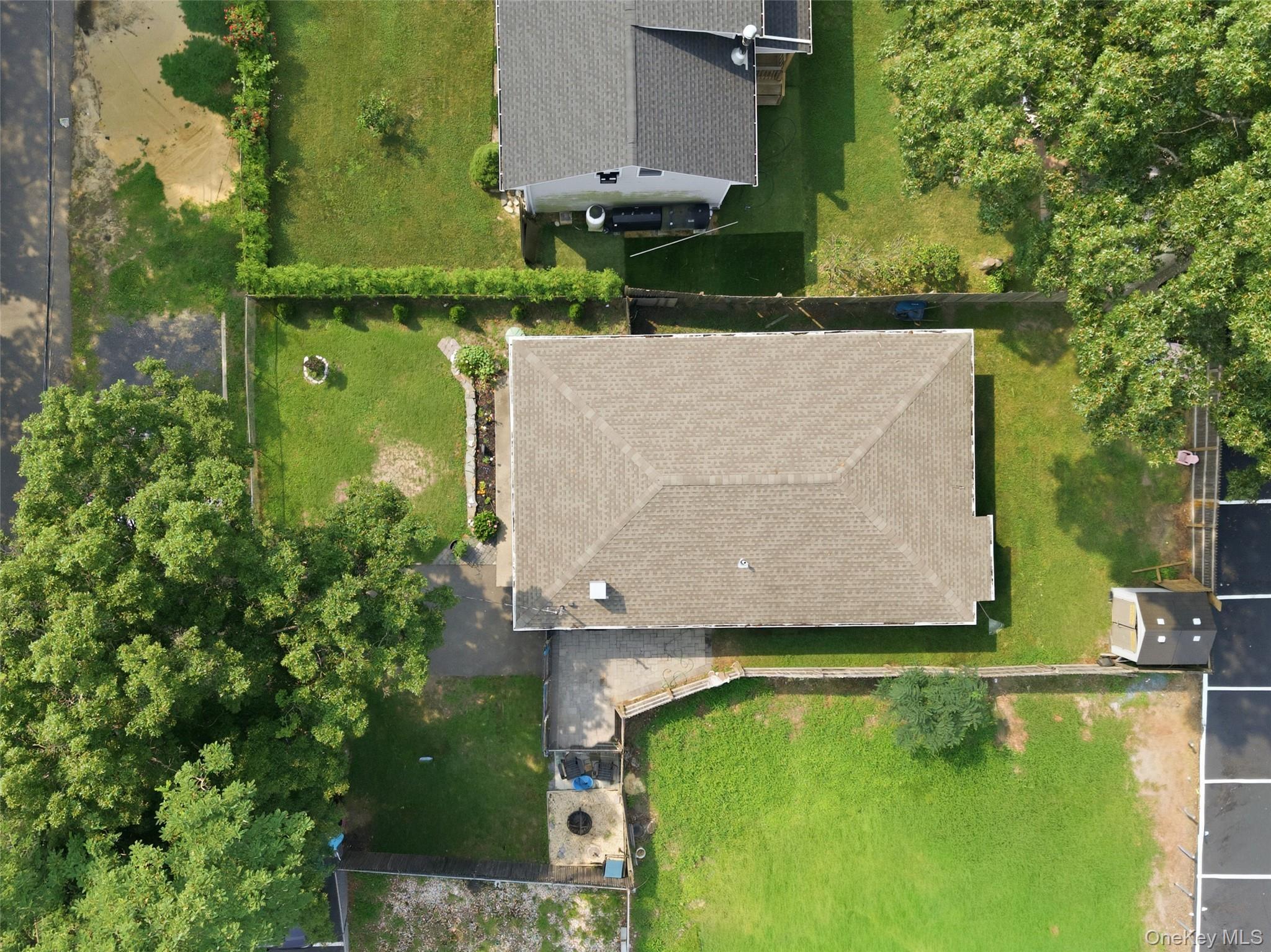 Single Family Roberts Street Suffolk County, NY 11950, MLS-1036960-20