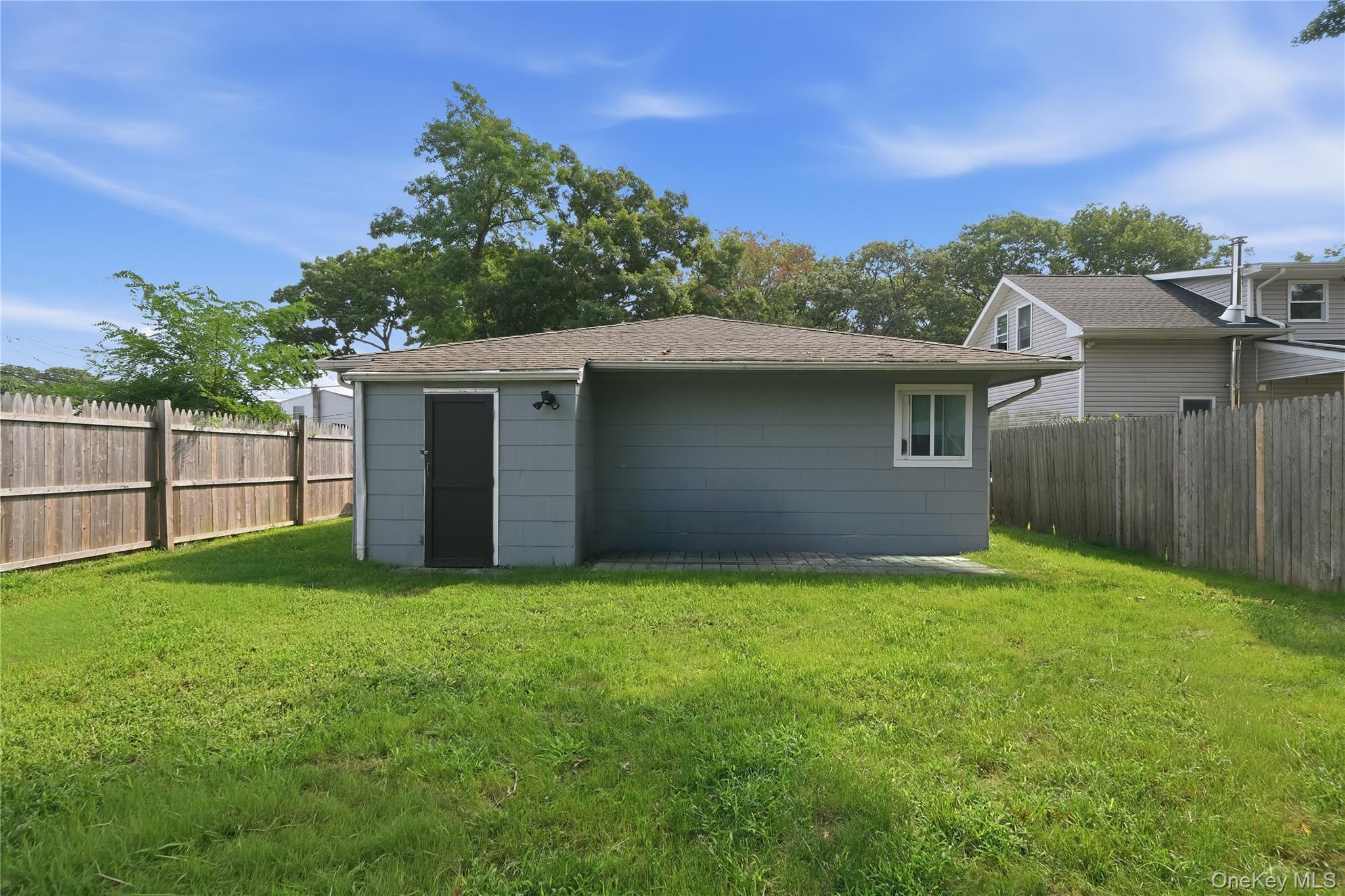 Single Family Roberts Street Suffolk County, NY 11950, MLS-1036960-21