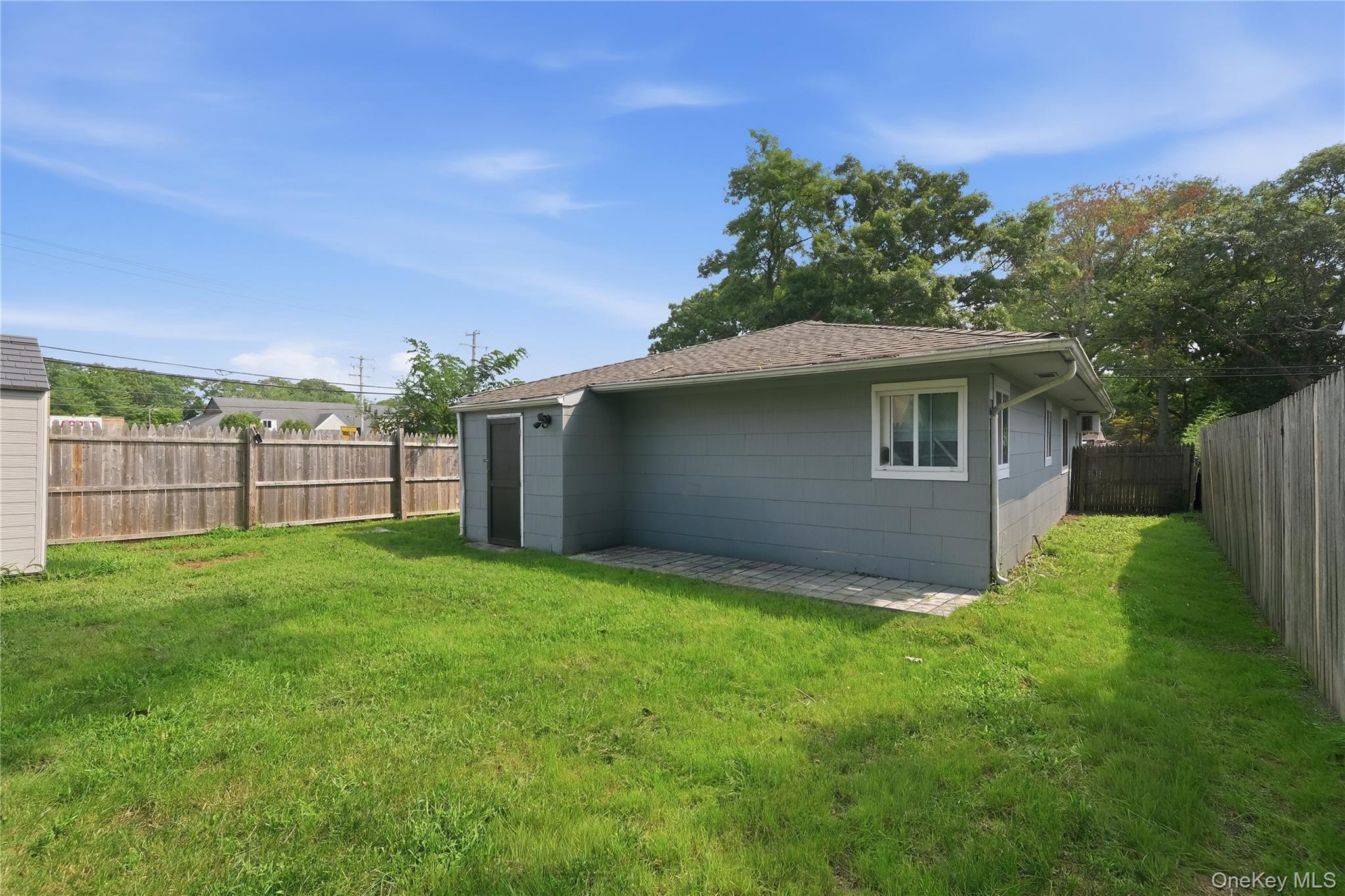 Single Family Roberts Street  Suffolk County, NY 11950, MLS-1036960-22