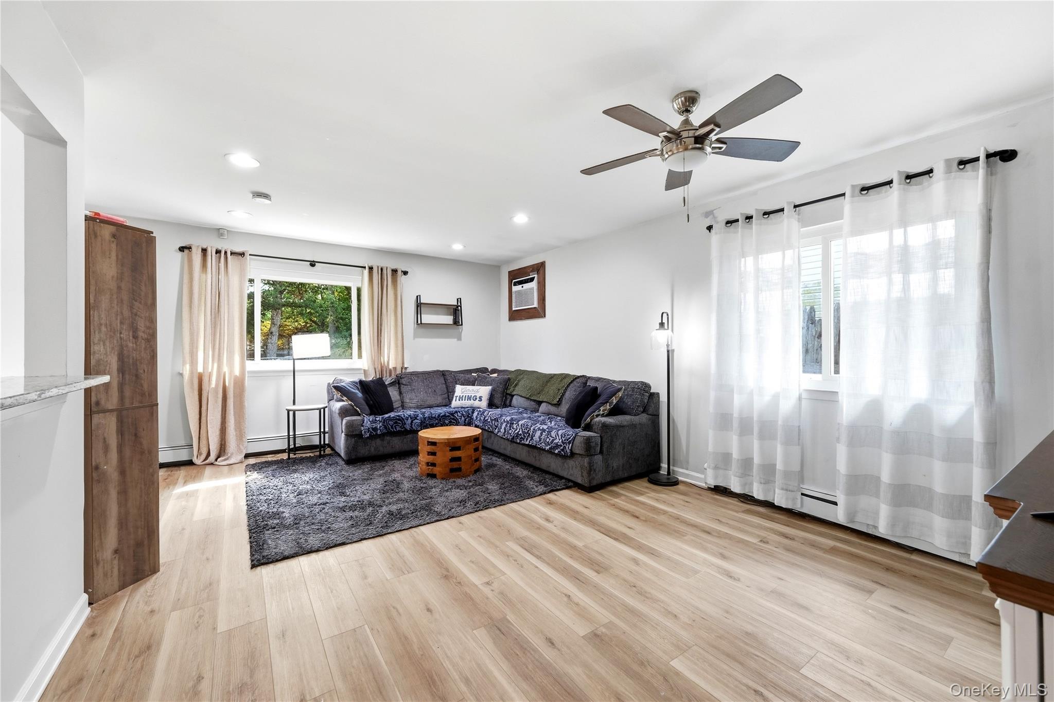 Single Family Roberts Street Suffolk County, NY 11950, MLS-1036960-6