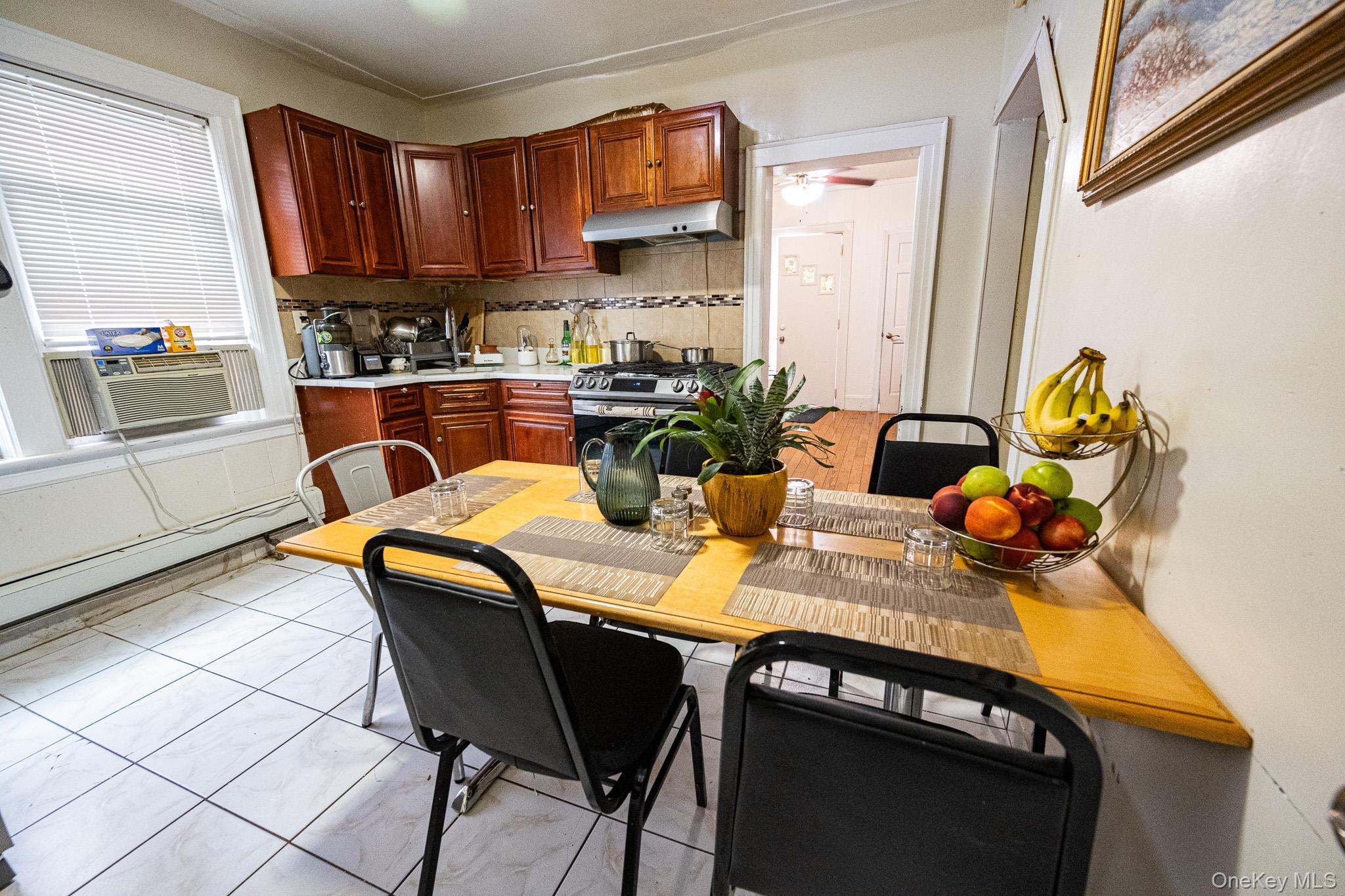 Single Family 55th Street  Queens, NY 11377, MLS-1036967-7