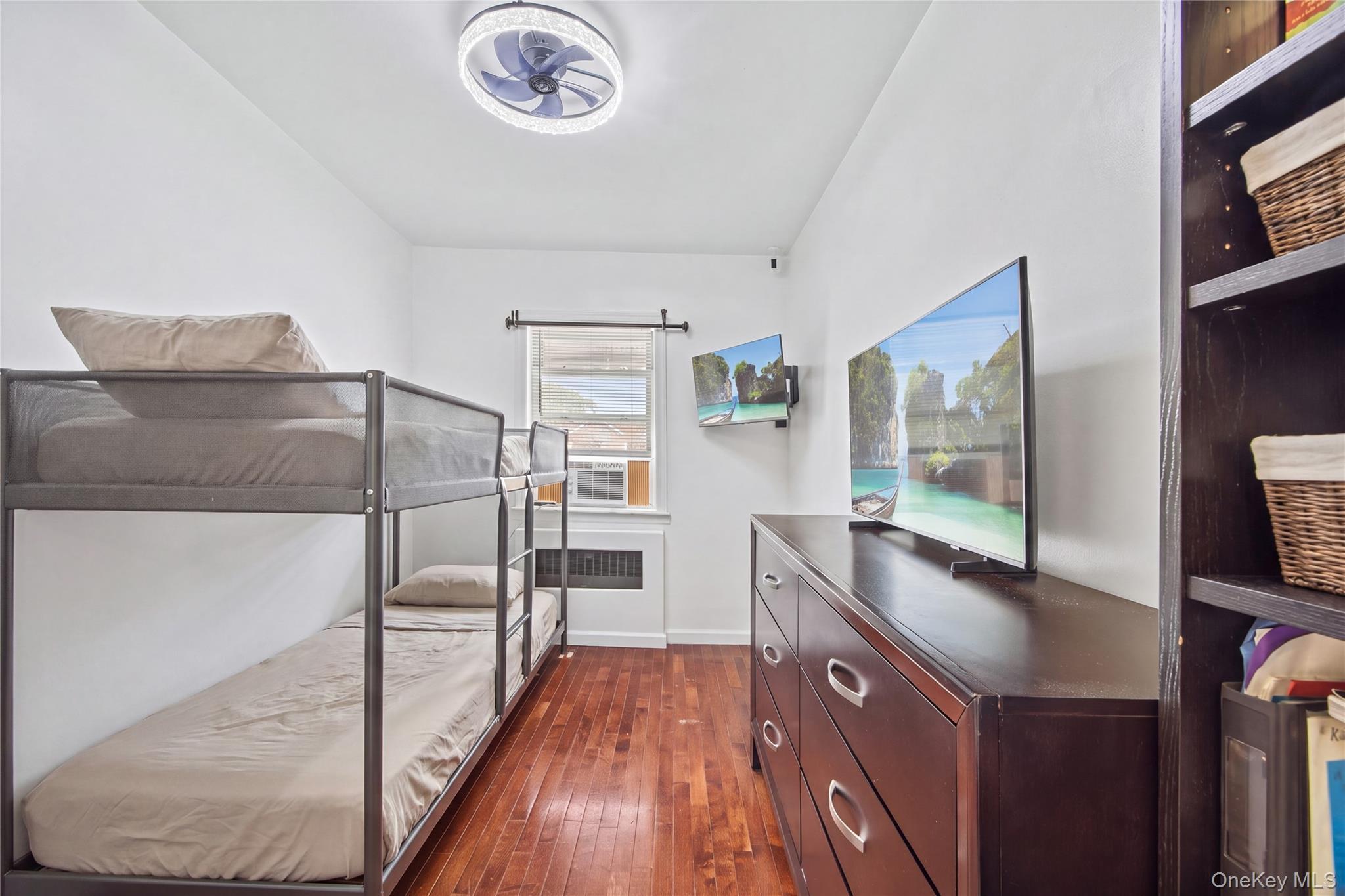 Single Family Corsa Avenue  Bronx, NY 10469, MLS-1036973-14