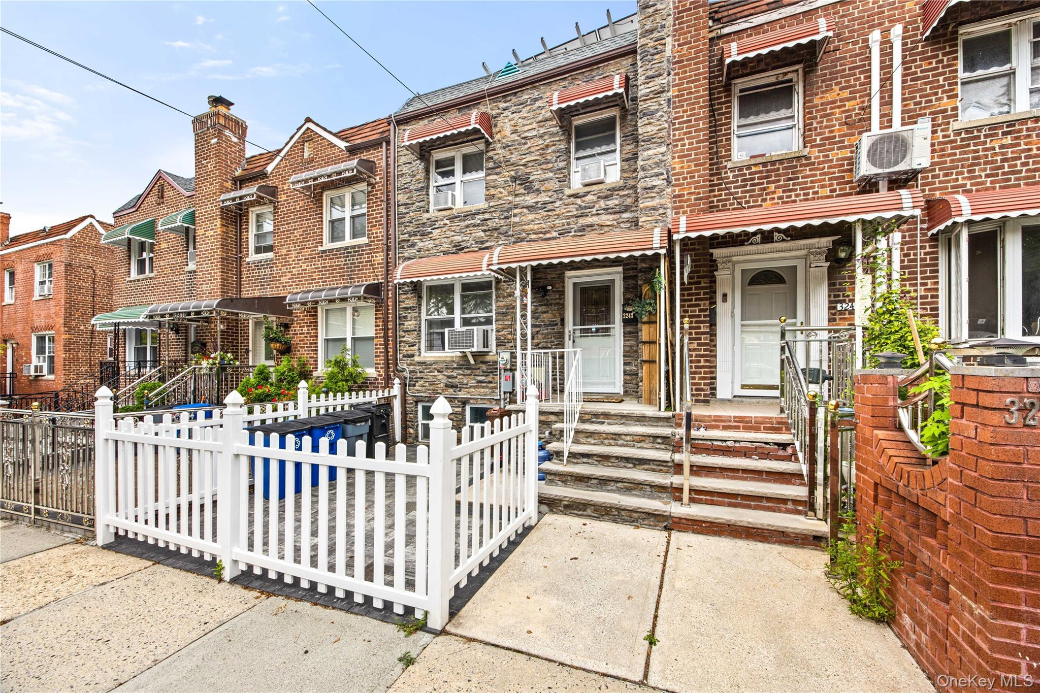 Single Family Corsa Avenue  Bronx, NY 10469, MLS-1036973-2
