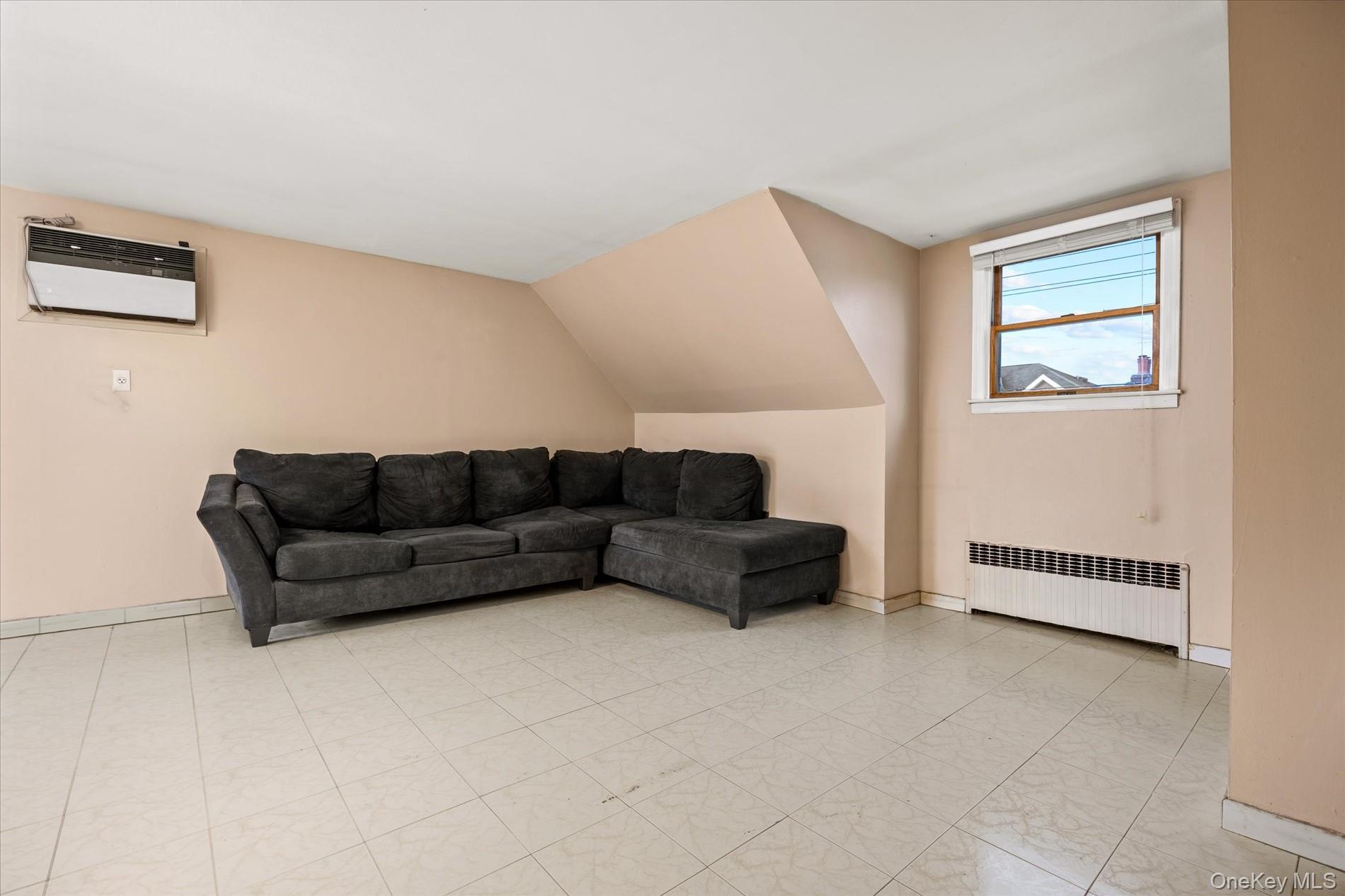 Single Family 85th Street Queens, NY 11414, MLS-1036977-19
