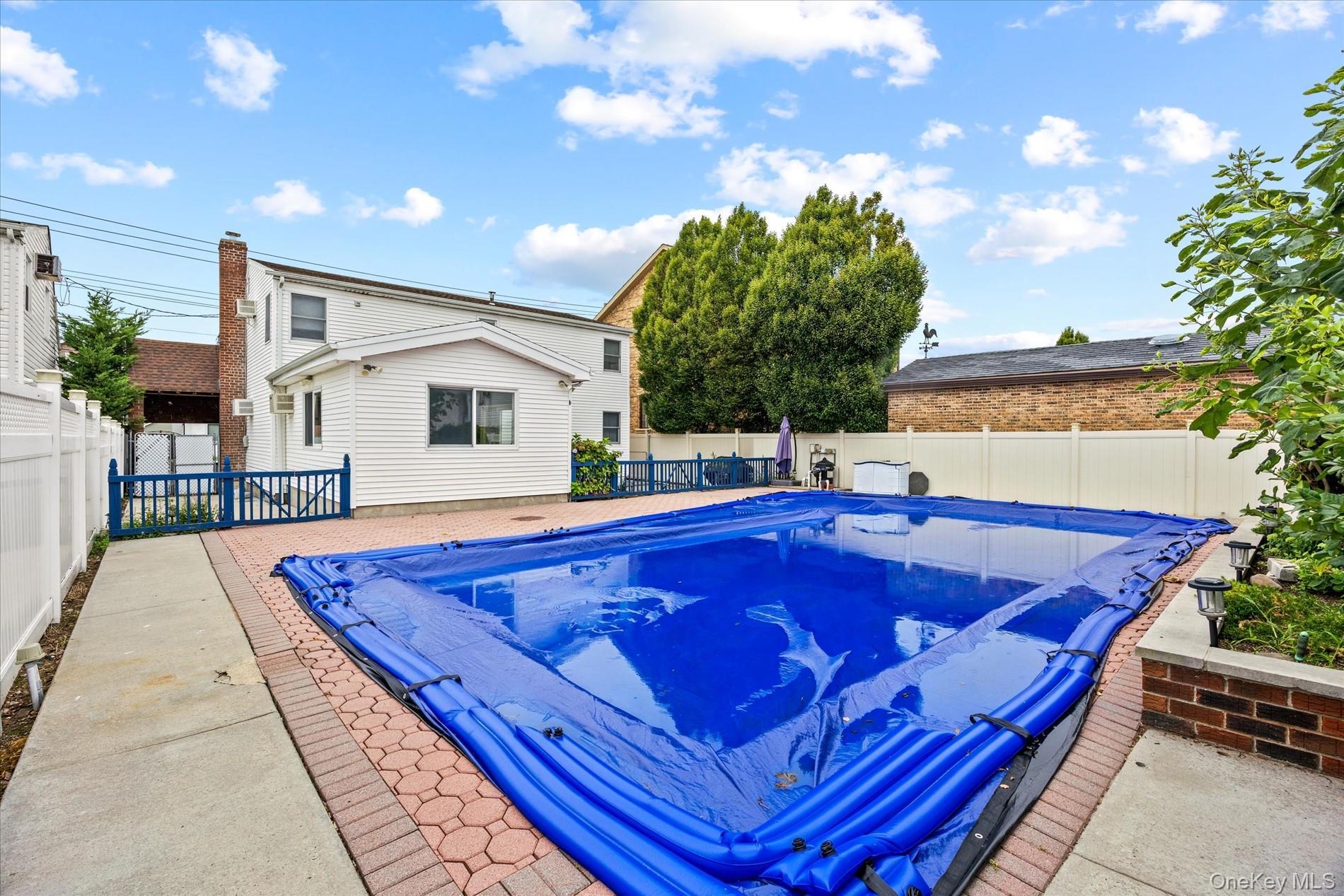 Single Family 85th Street Queens, NY 11414, MLS-1036977-35