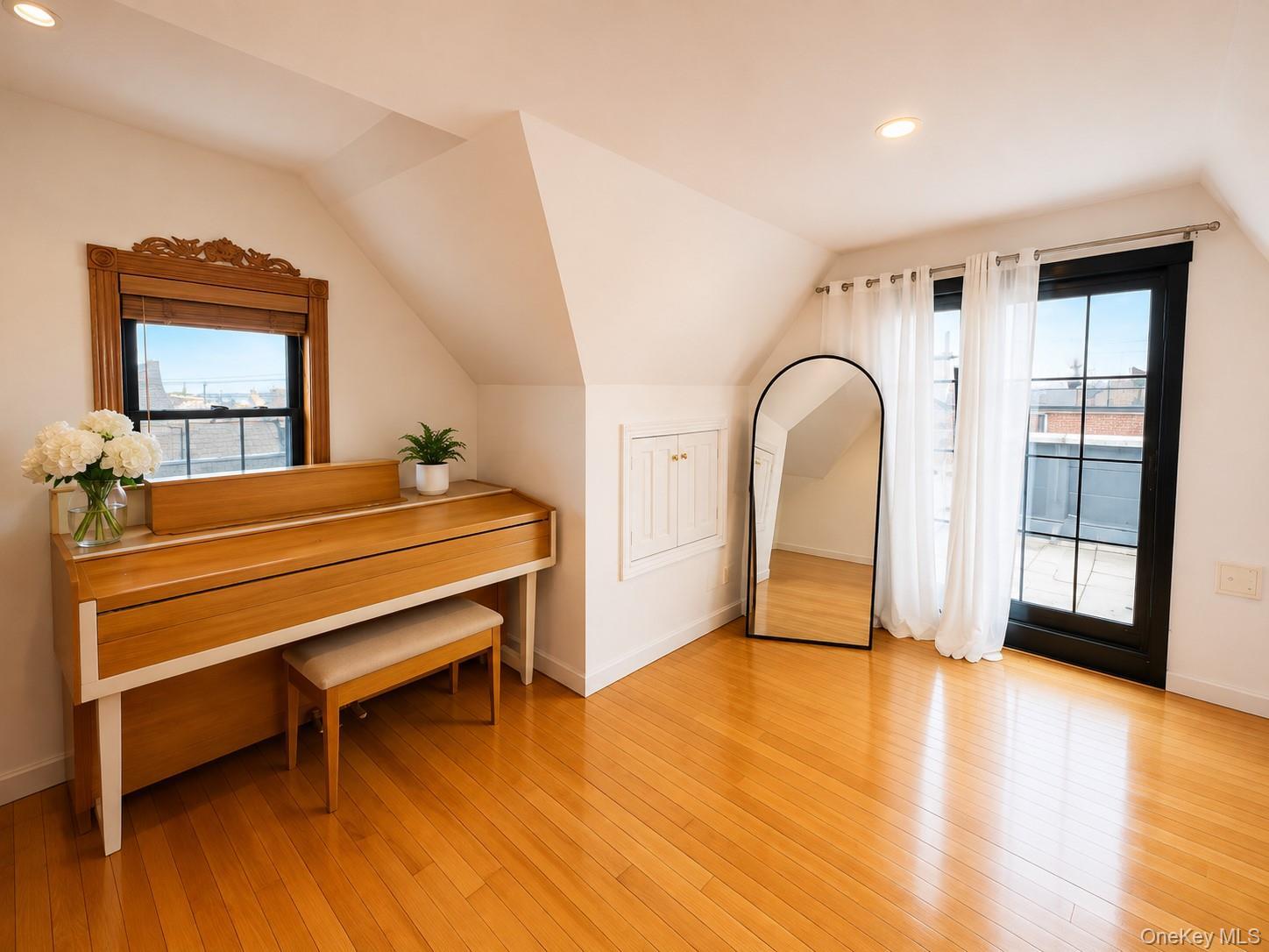 Single Family 14th Ave. Queens, NY 11356, MLS-1036979-15