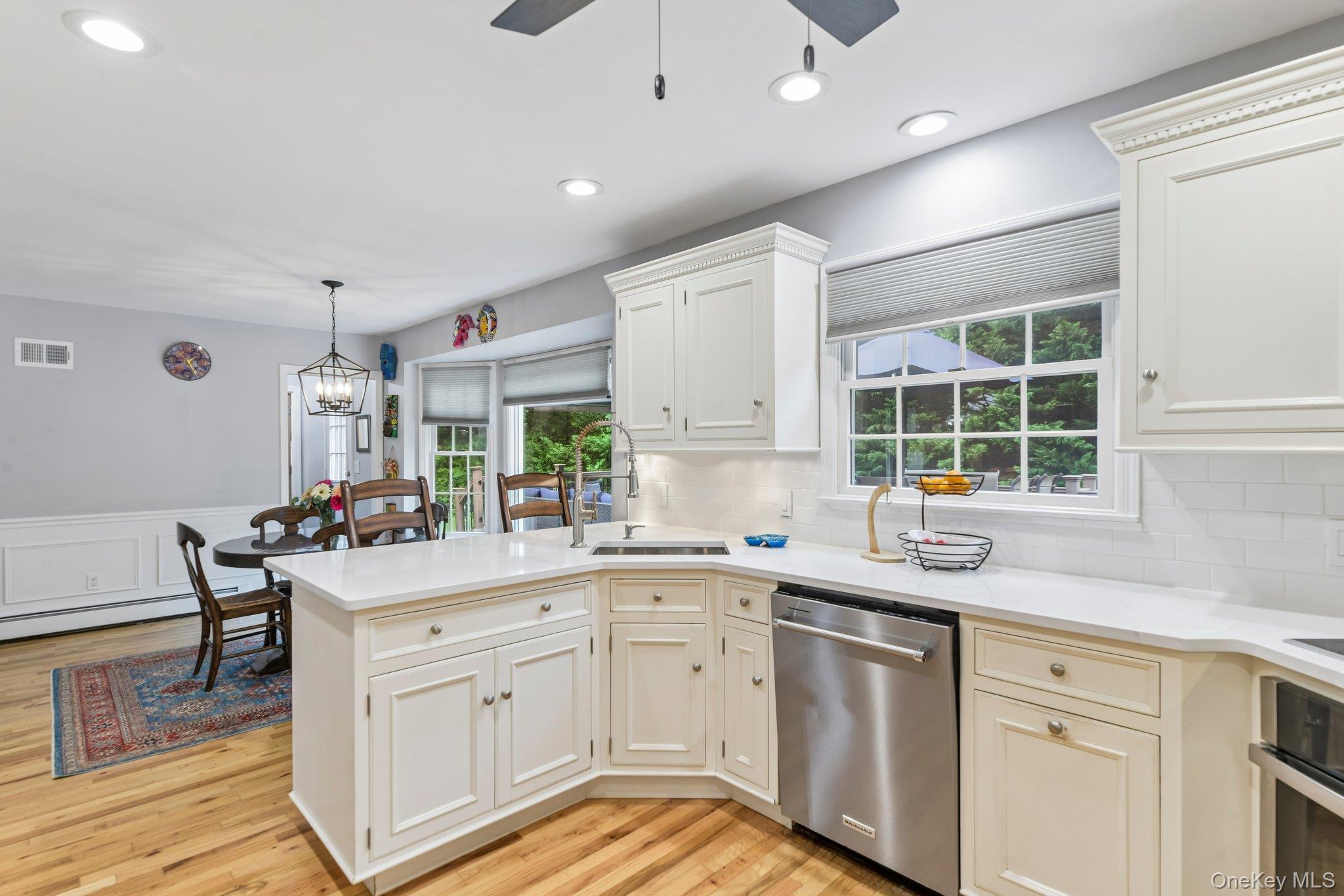 Single Family Pebble Hill Court Suffolk County, NY 11768, MLS-1036992-10
