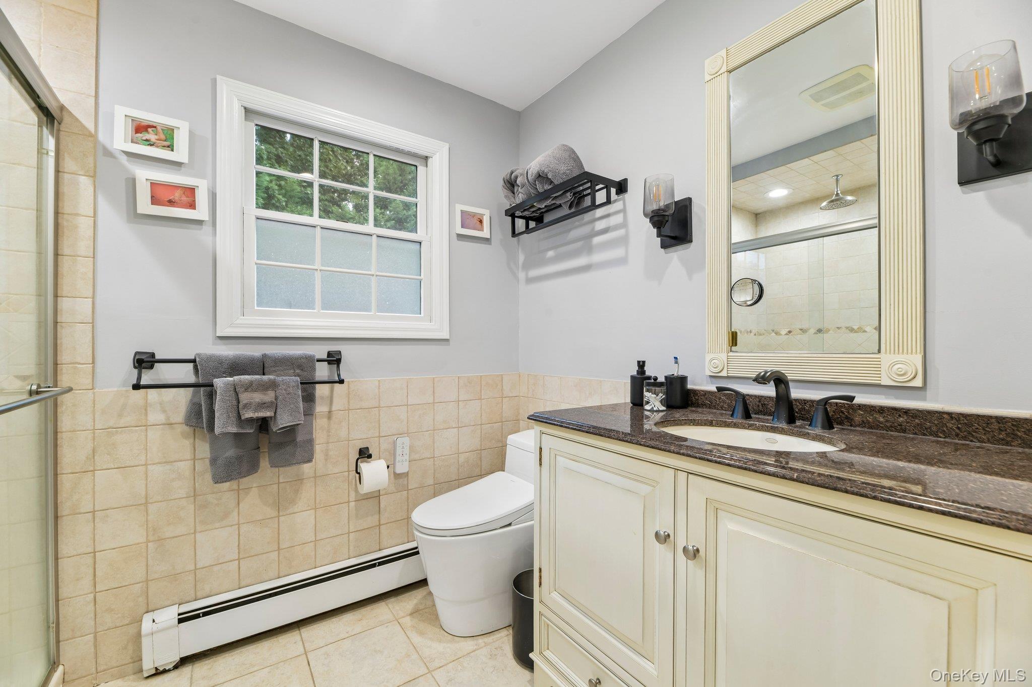 Single Family Pebble Hill Court Suffolk County, NY 11768, MLS-1036992-27