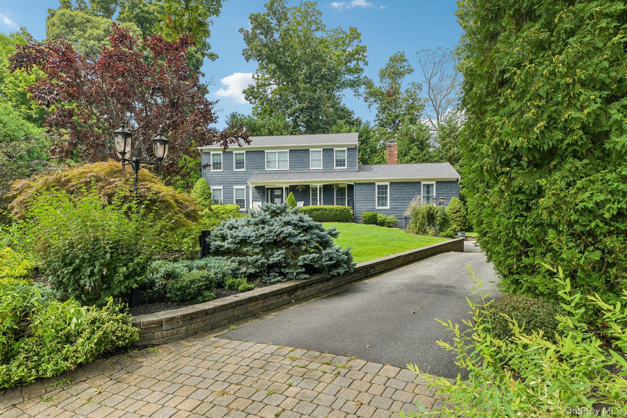 Single Family Pebble Hill Court Suffolk County, NY 11768, MLS-1036992-29