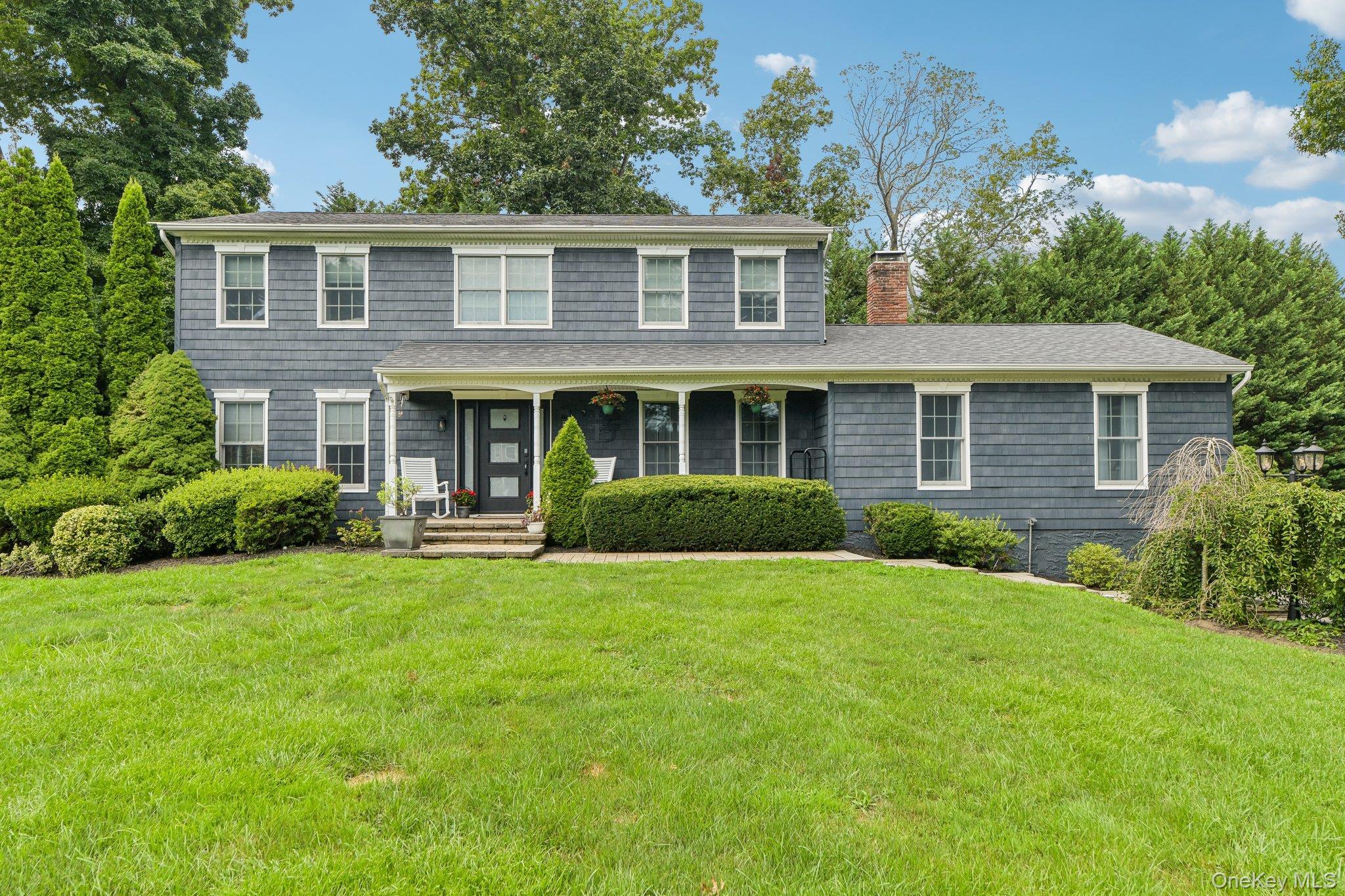 Single Family Pebble Hill Court Suffolk County, NY 11768, MLS-1036992-32