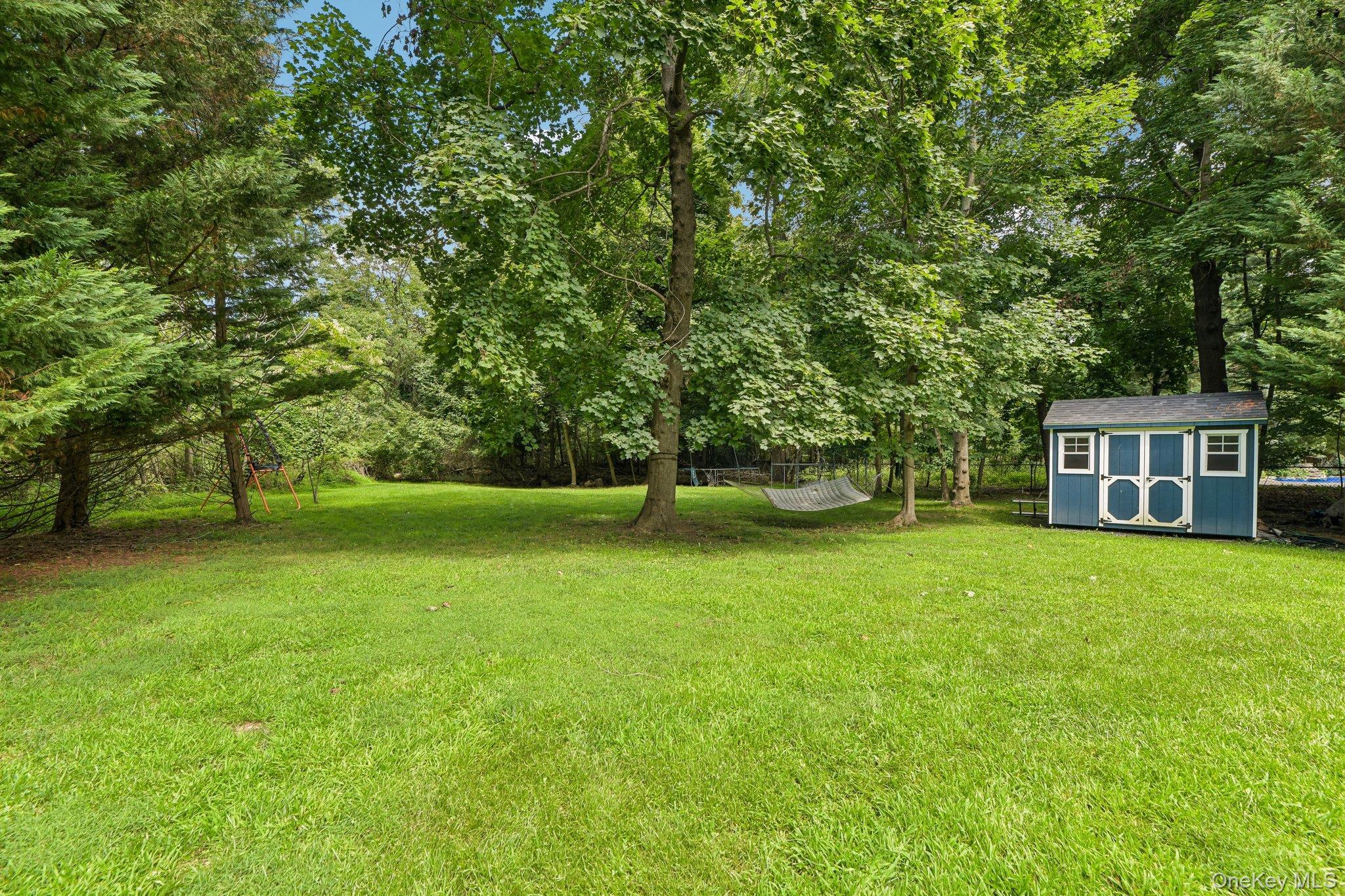 Single Family Pebble Hill Court  Suffolk County, NY 11768, MLS-1036992-38