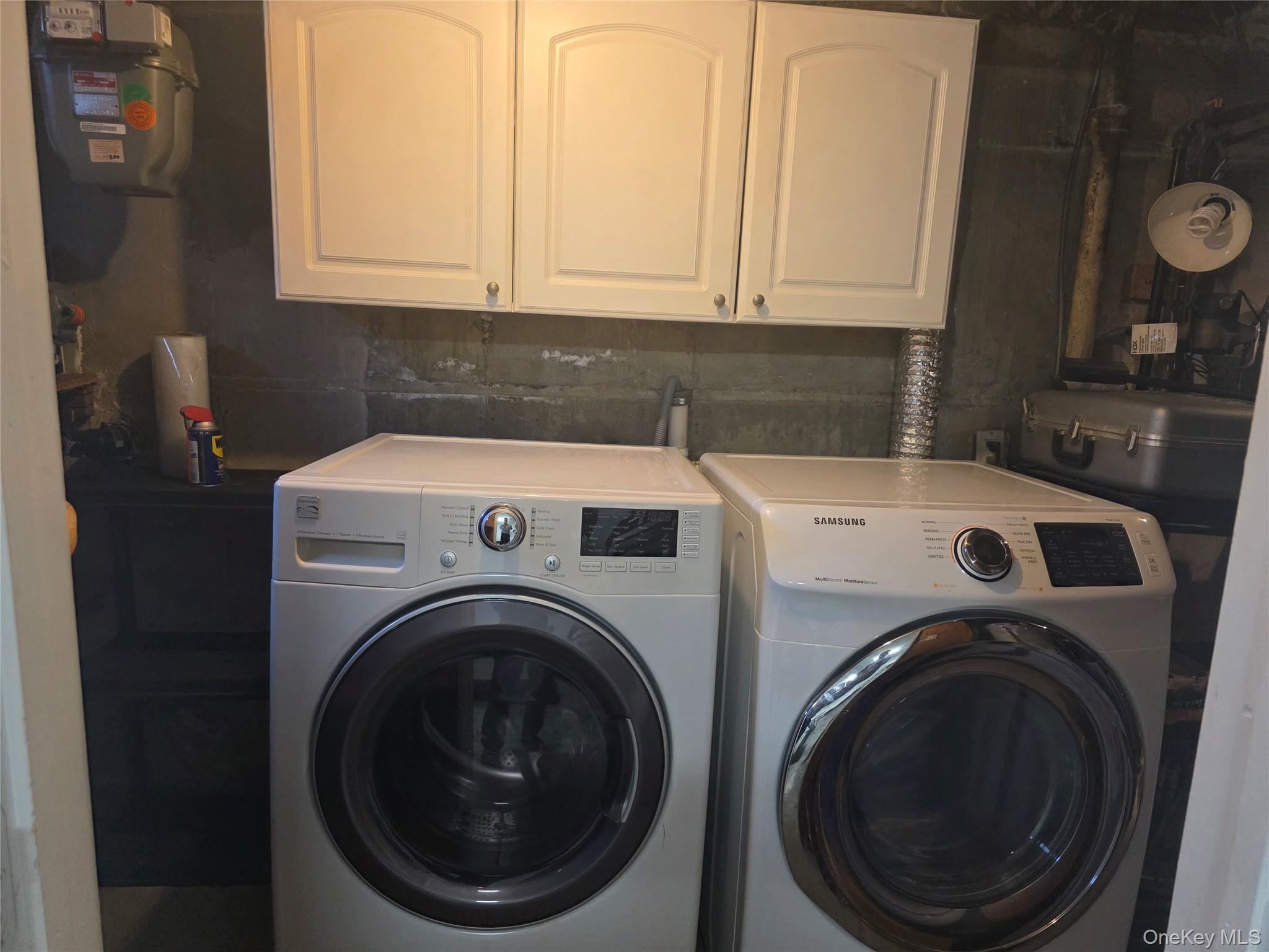 Single Family 64th Avenue Queens, NY 11367, MLS-1037002-23