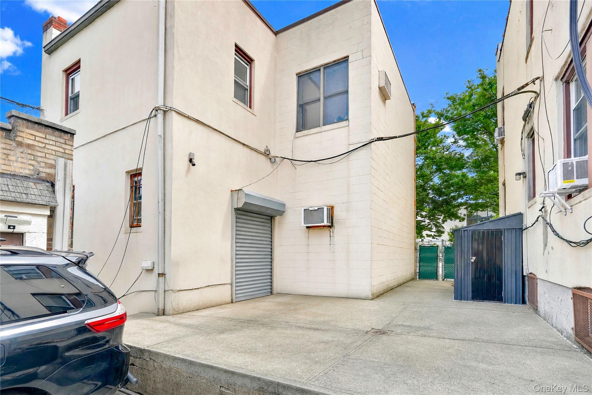 Single Family Myrtle Avenue  Queens, NY 11385, MLS-1037024-21