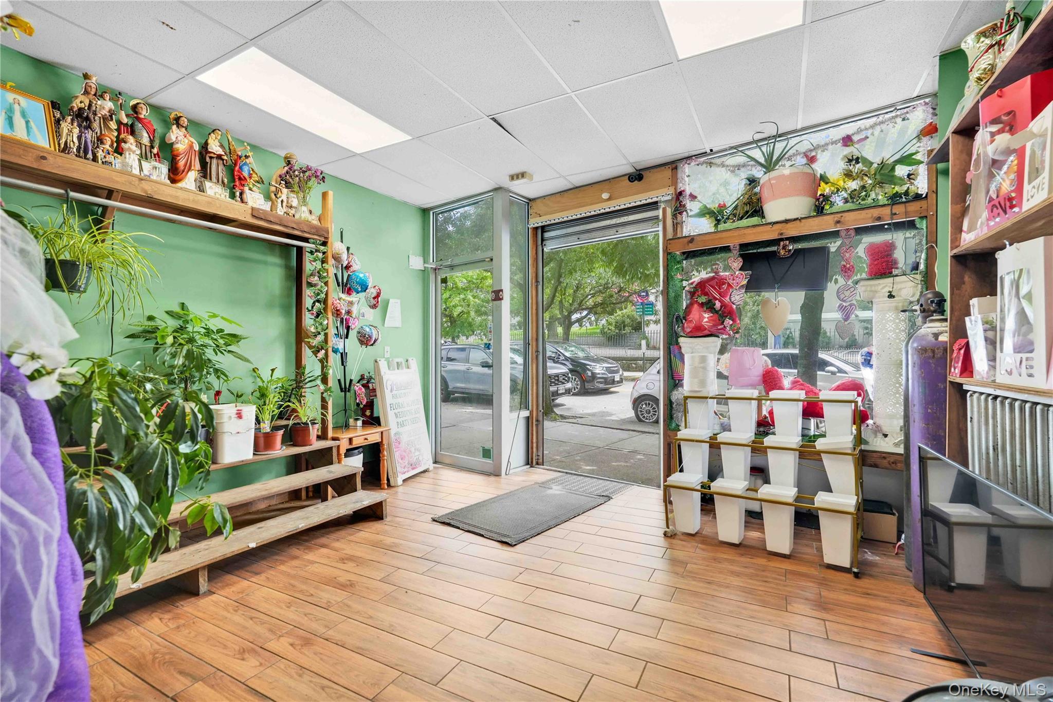 Single Family Myrtle Avenue  Queens, NY 11385, MLS-1037024-6
