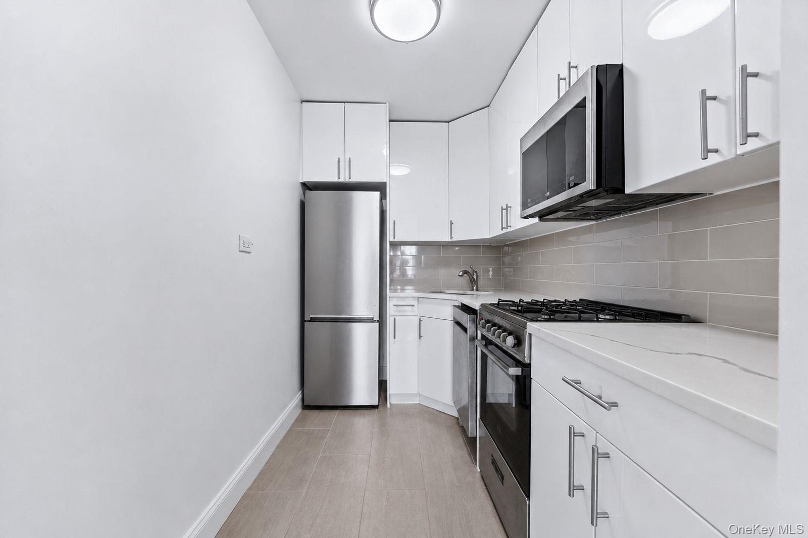 Coop Grand Central Parkway  Queens, NY 11375, MLS-1037030-13