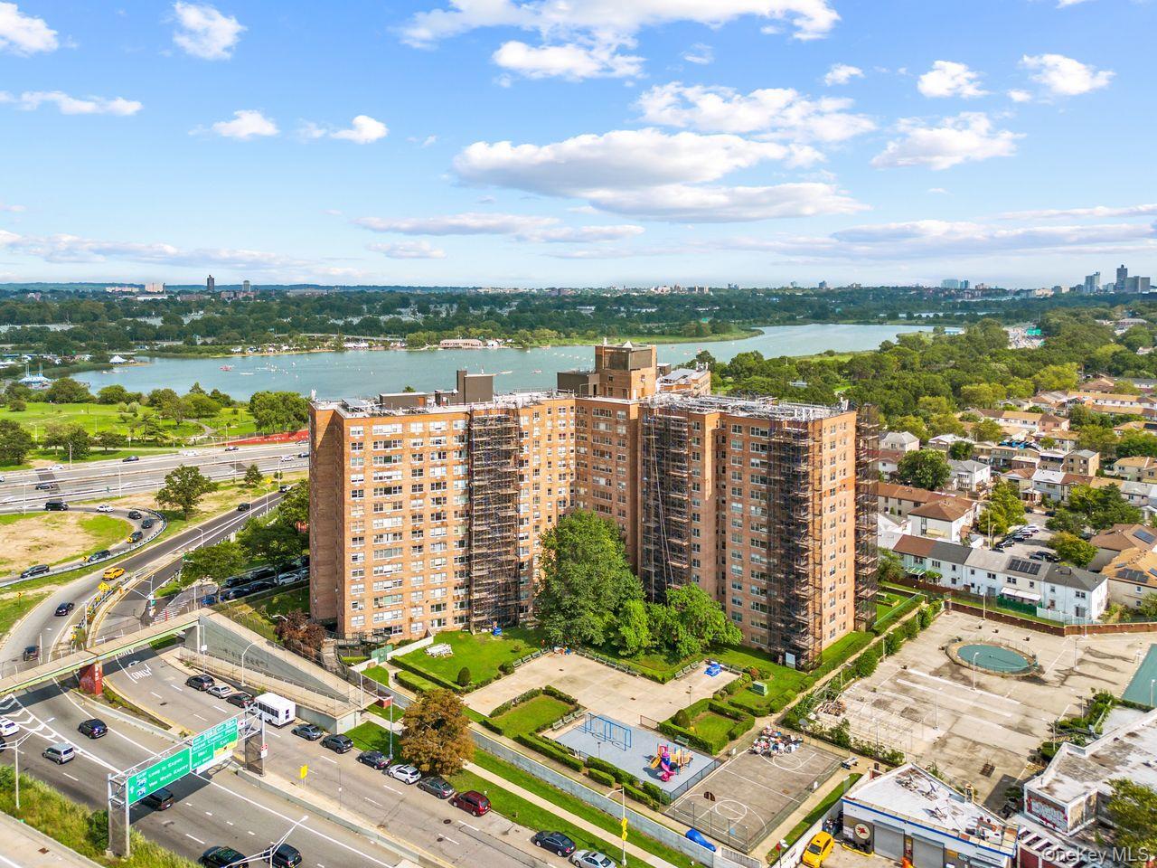 Coop Grand Central Parkway  Queens, NY 11375, MLS-1037030-2