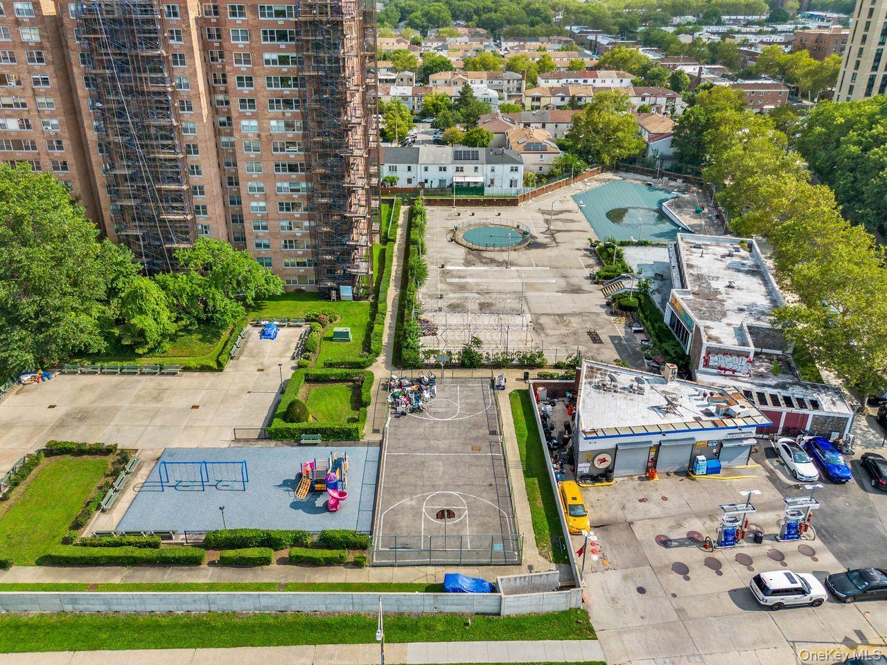 Coop Grand Central Parkway  Queens, NY 11375, MLS-1037030-3