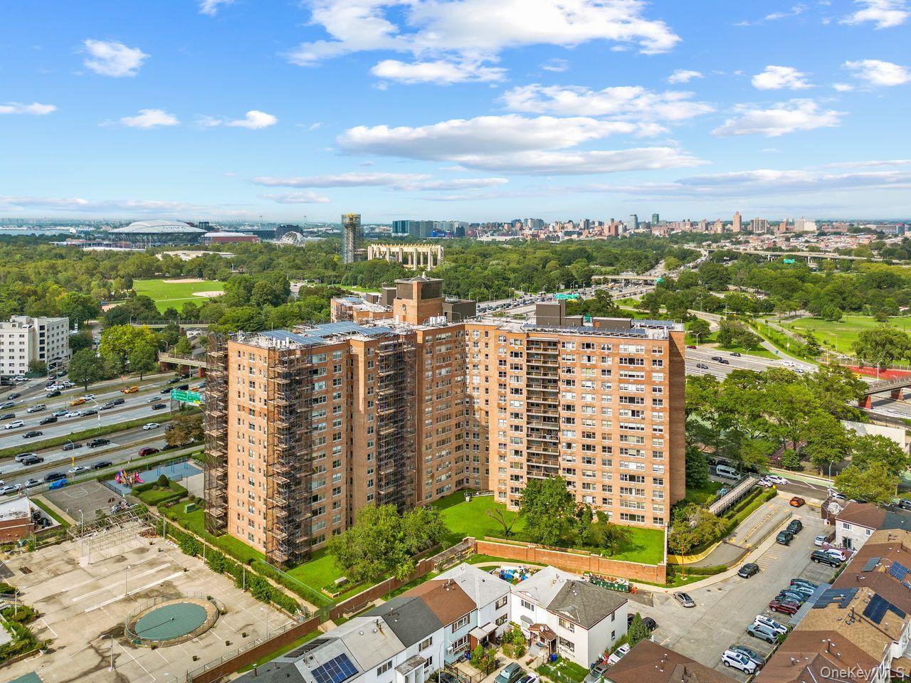 Coop Grand Central Parkway  Queens, NY 11375, MLS-1037030-4