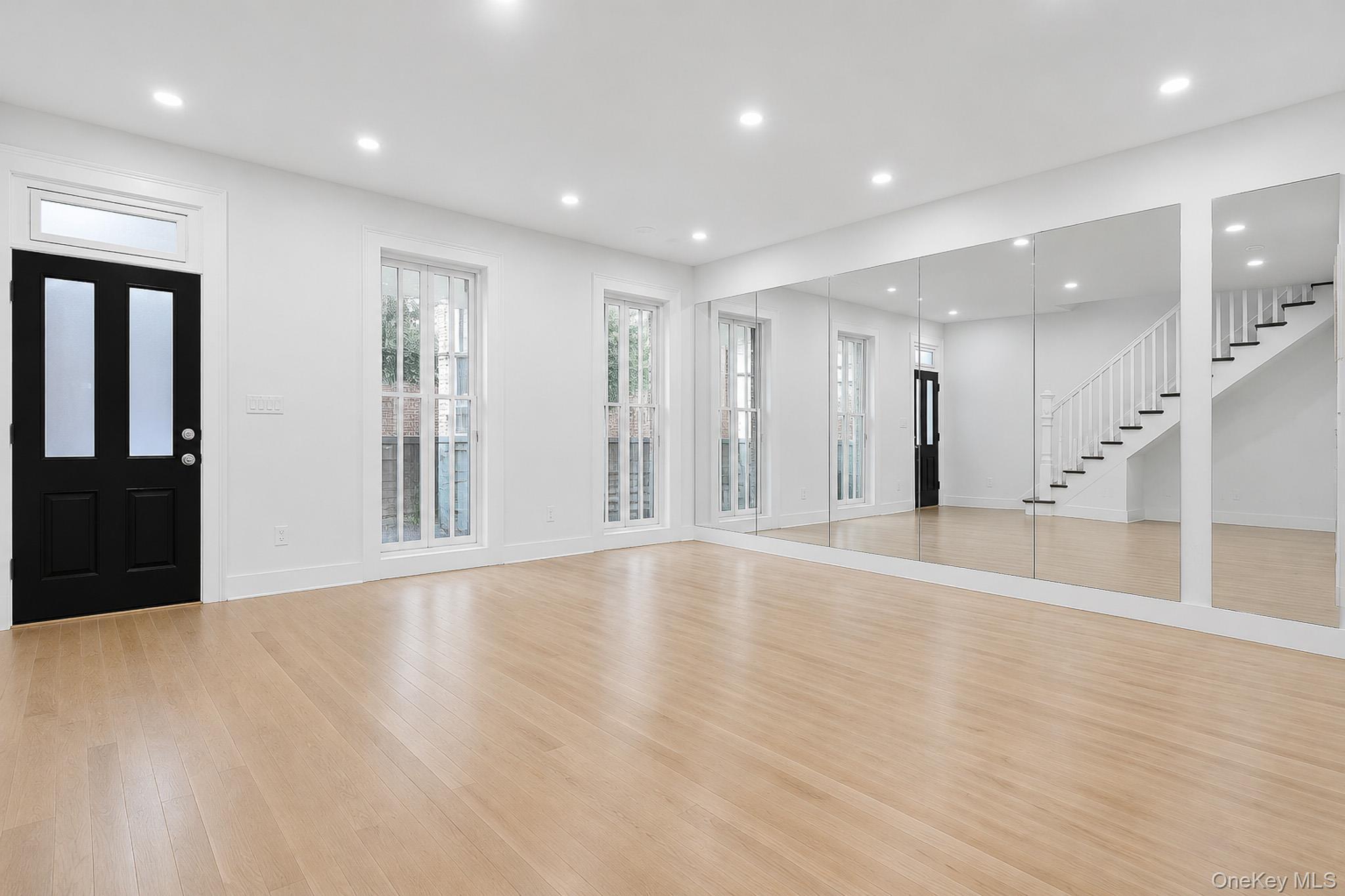 Single Family Chauncey Street  Brooklyn, NY 11233, MLS-1037034-4