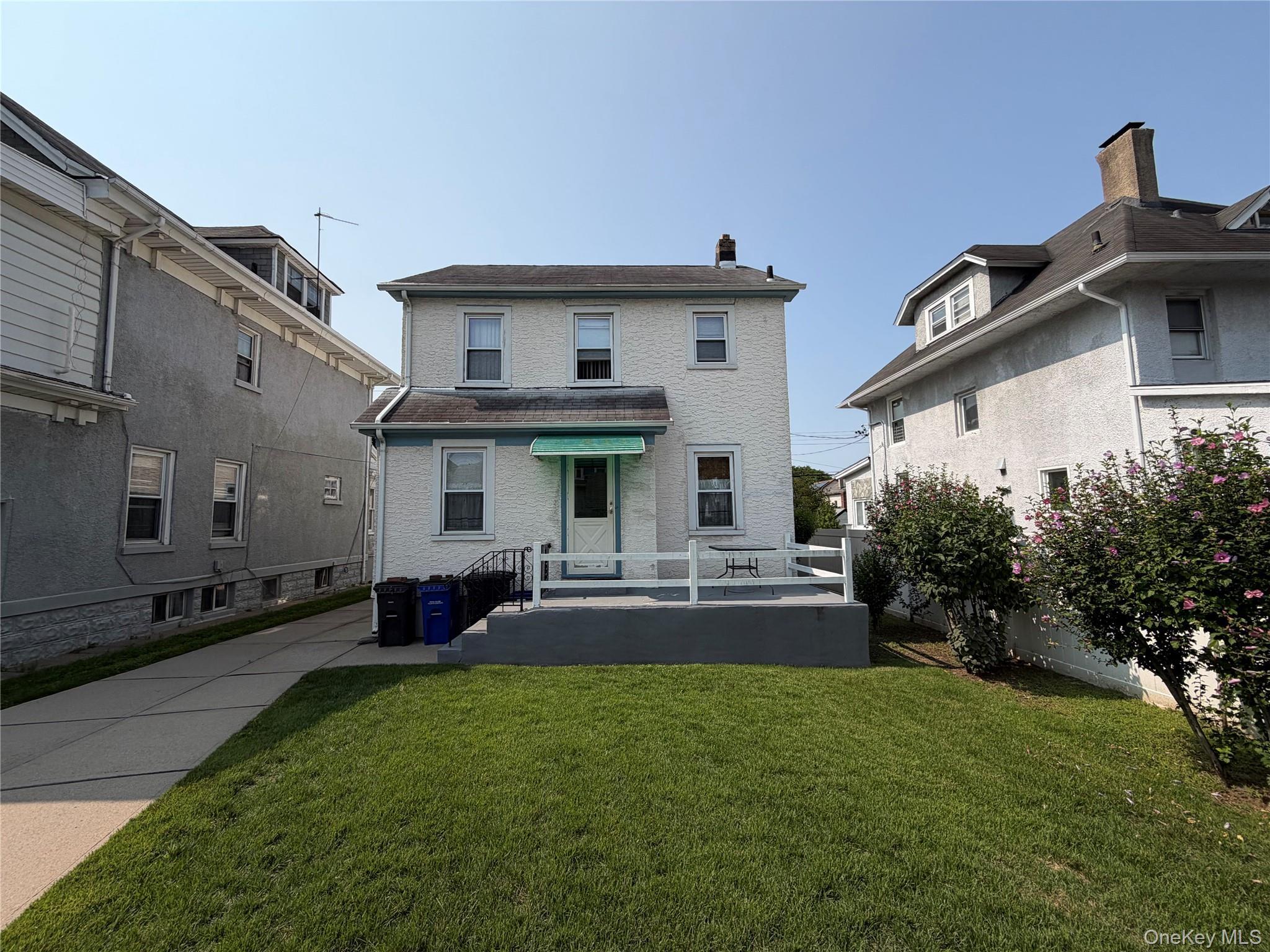 Single Family 101st Avenue Queens, NY 11429, MLS-1037041-2