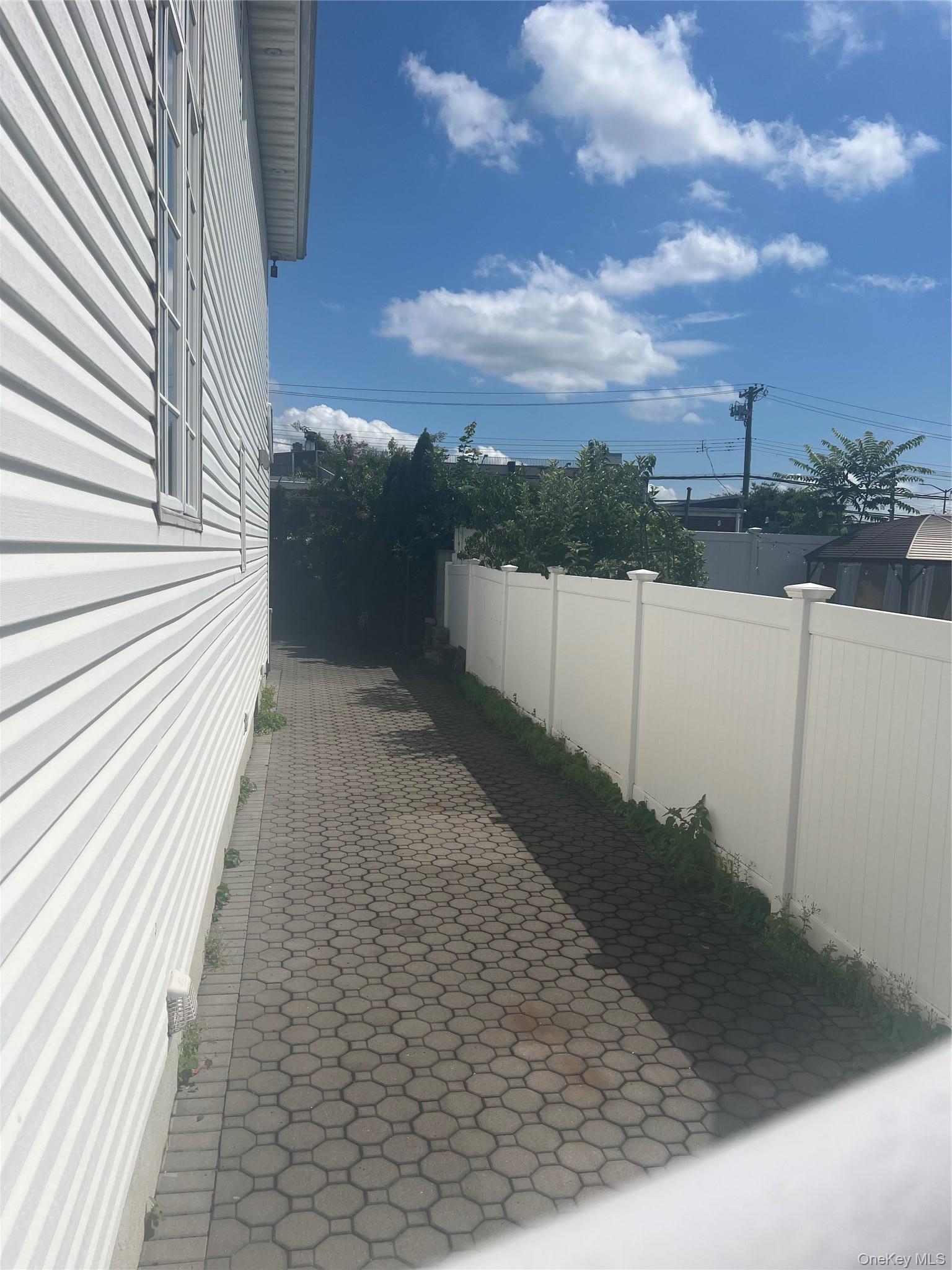 Single Family 92nd Street Queens, NY 11414, MLS-1037044-31
