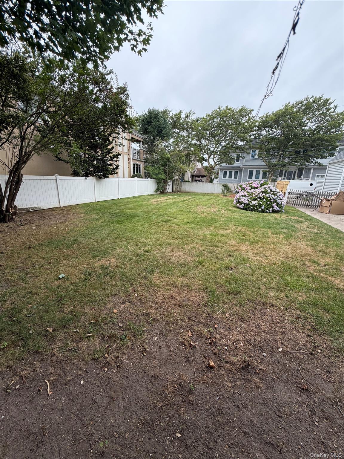 Single Family Erie Avenue  Nassau County, NY 11509, MLS-1037049-4
