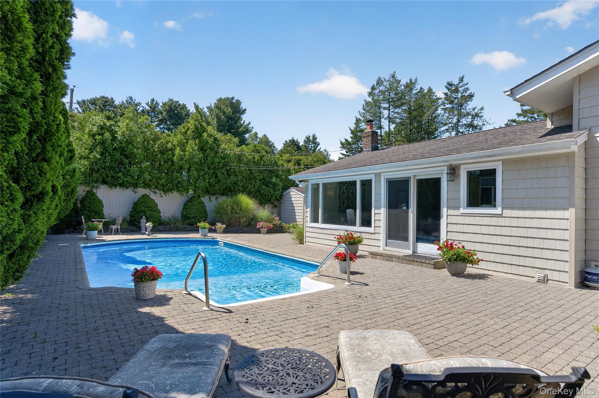 Single Family Ryan Court Nassau County, NY 11791, MLS-1037062-23