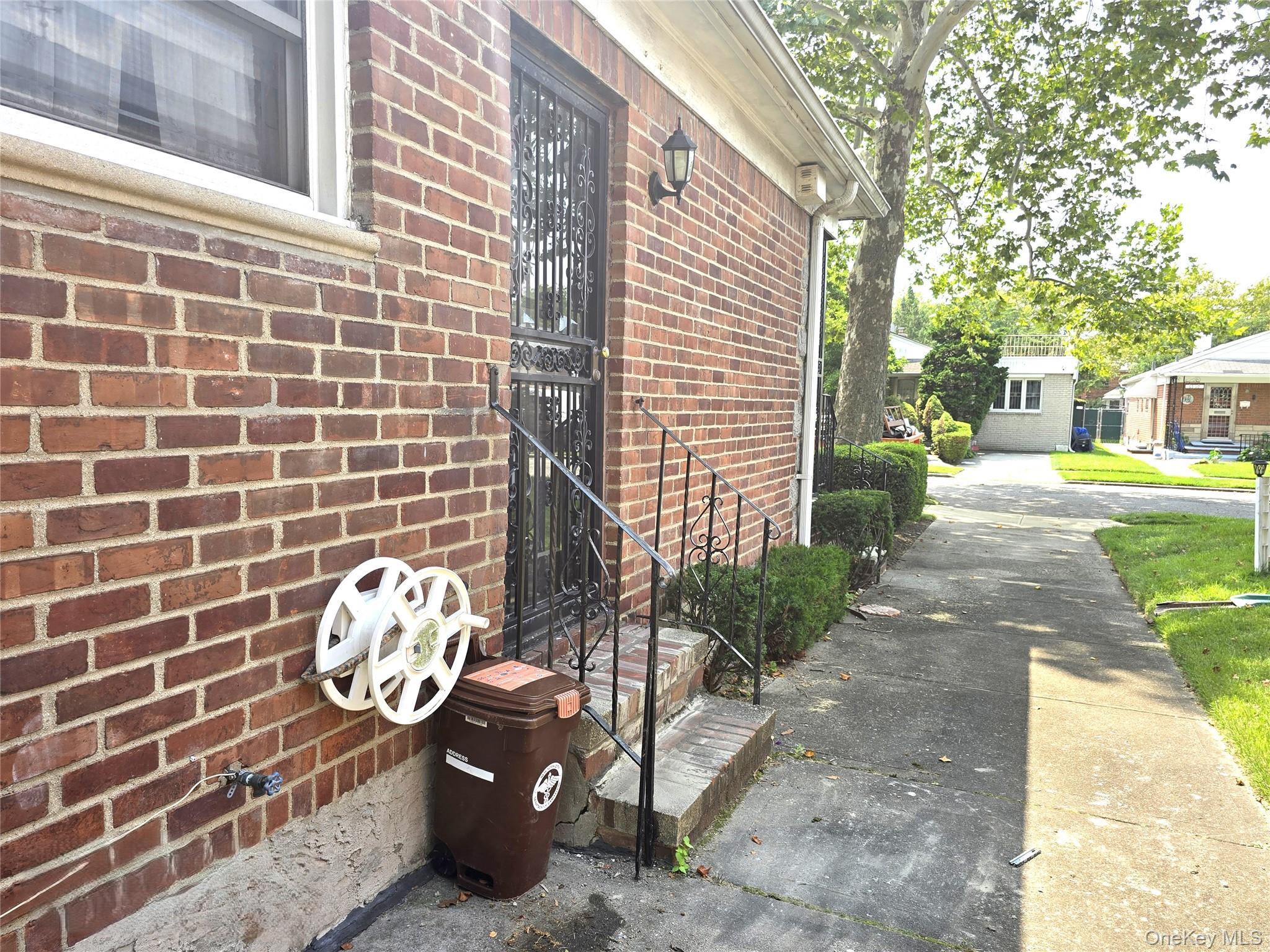 Single Family 180th Street Queens, NY 11365, MLS-1037072-15
