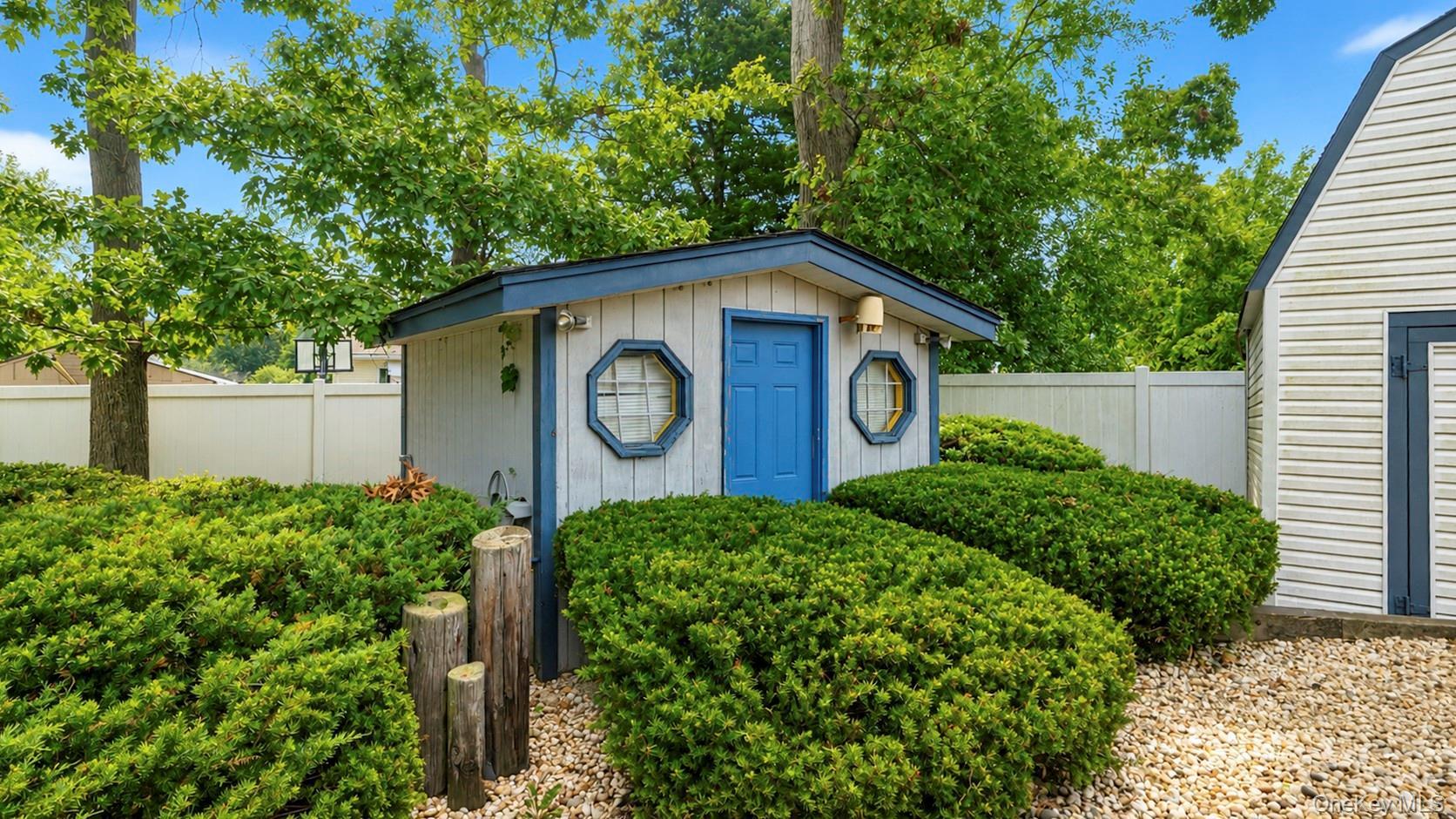 Single Family Heather Court Suffolk County, NY 11720, MLS-1037073-13